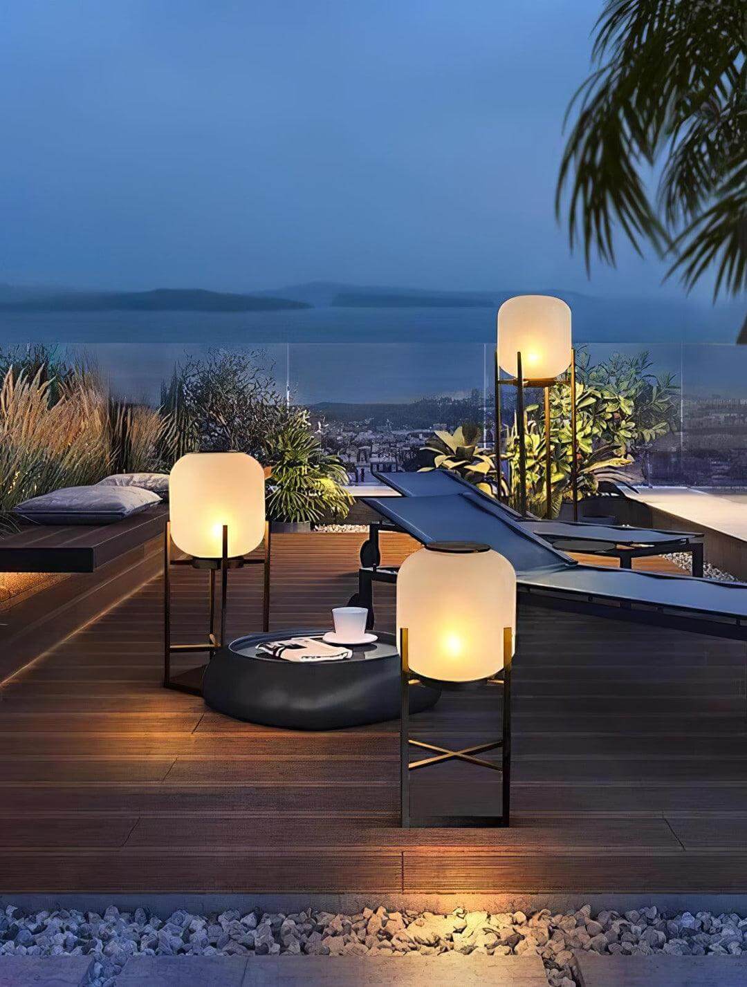 Tutavo Outdoor Floor Lamp