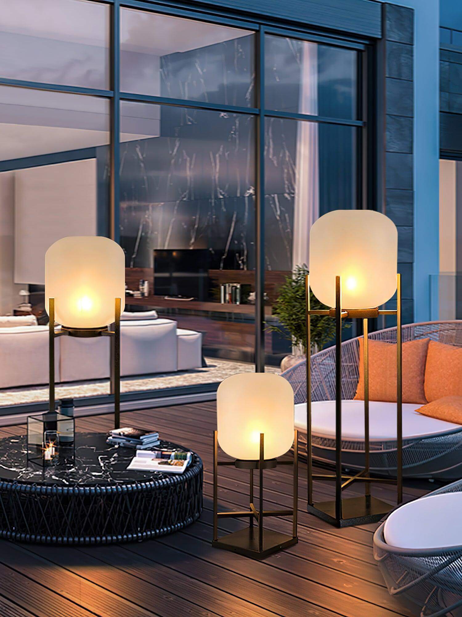 Tutavo Outdoor Floor Lamp