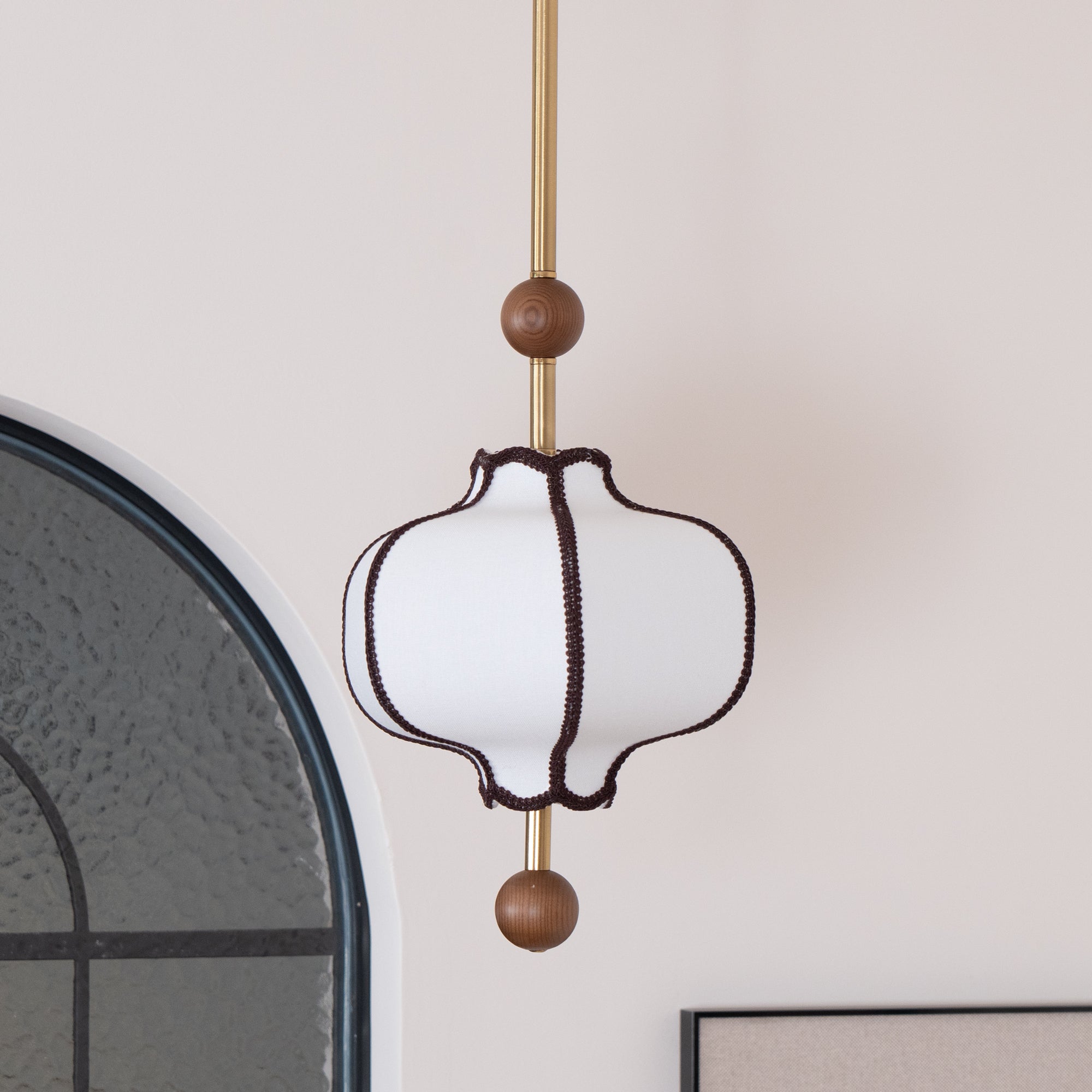 Becorira Lantern Pendant Light