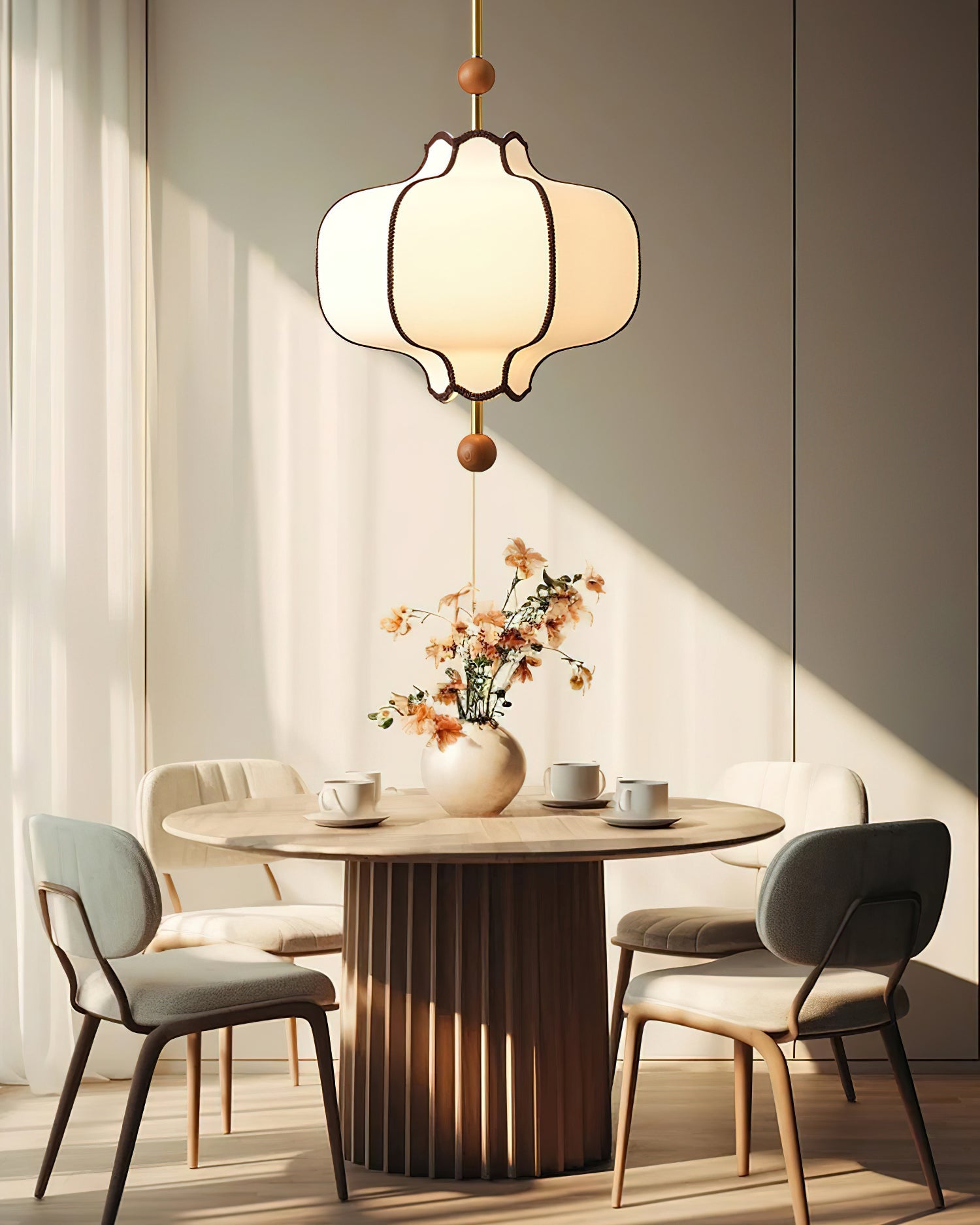 Becorira Lantern Pendant Light