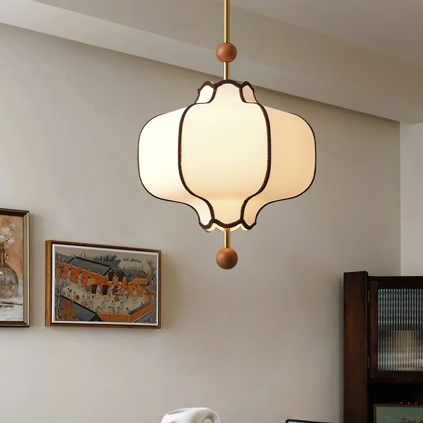 Becorira Lantern Pendant Light