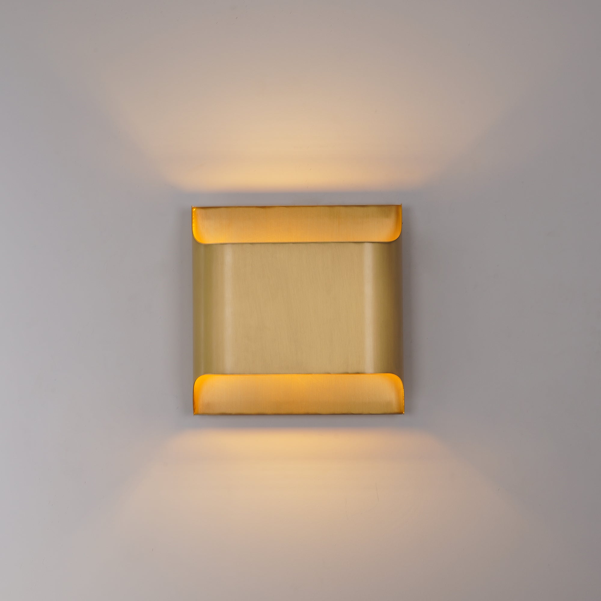 Tiko Wall Light