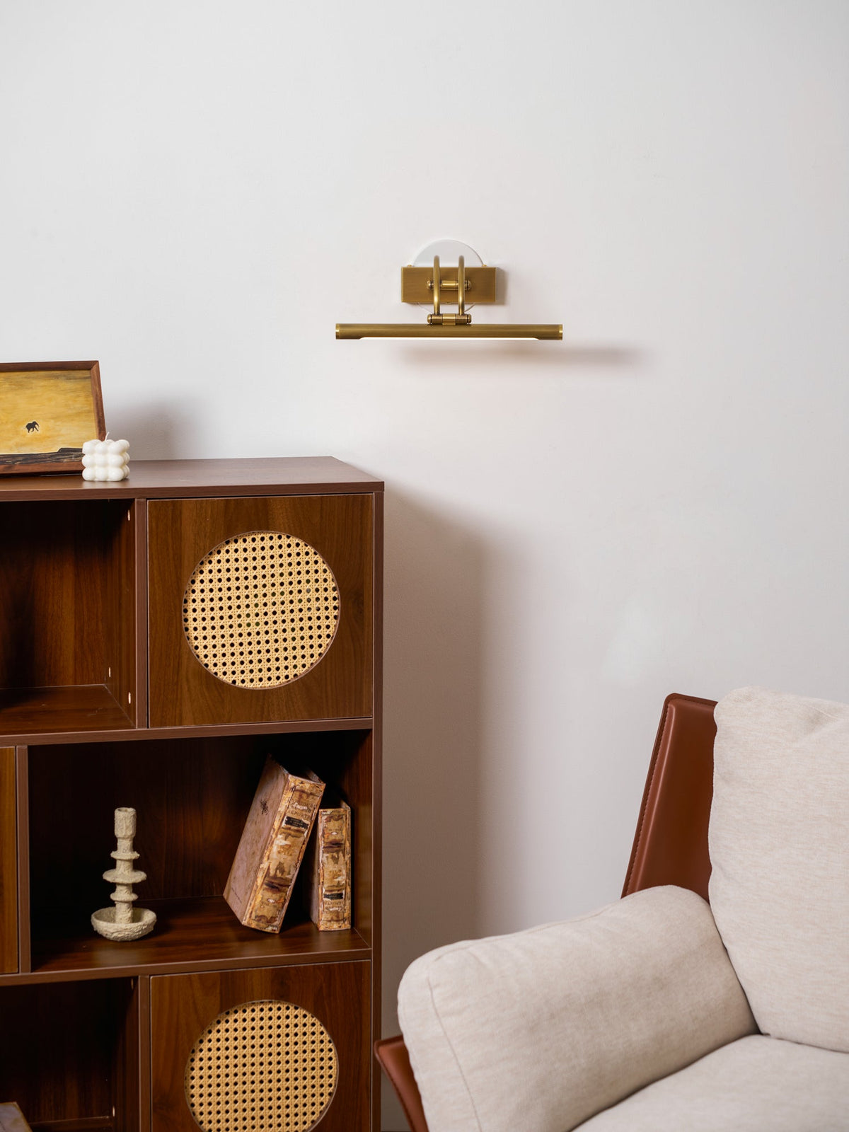Moxero Linear Wall Light