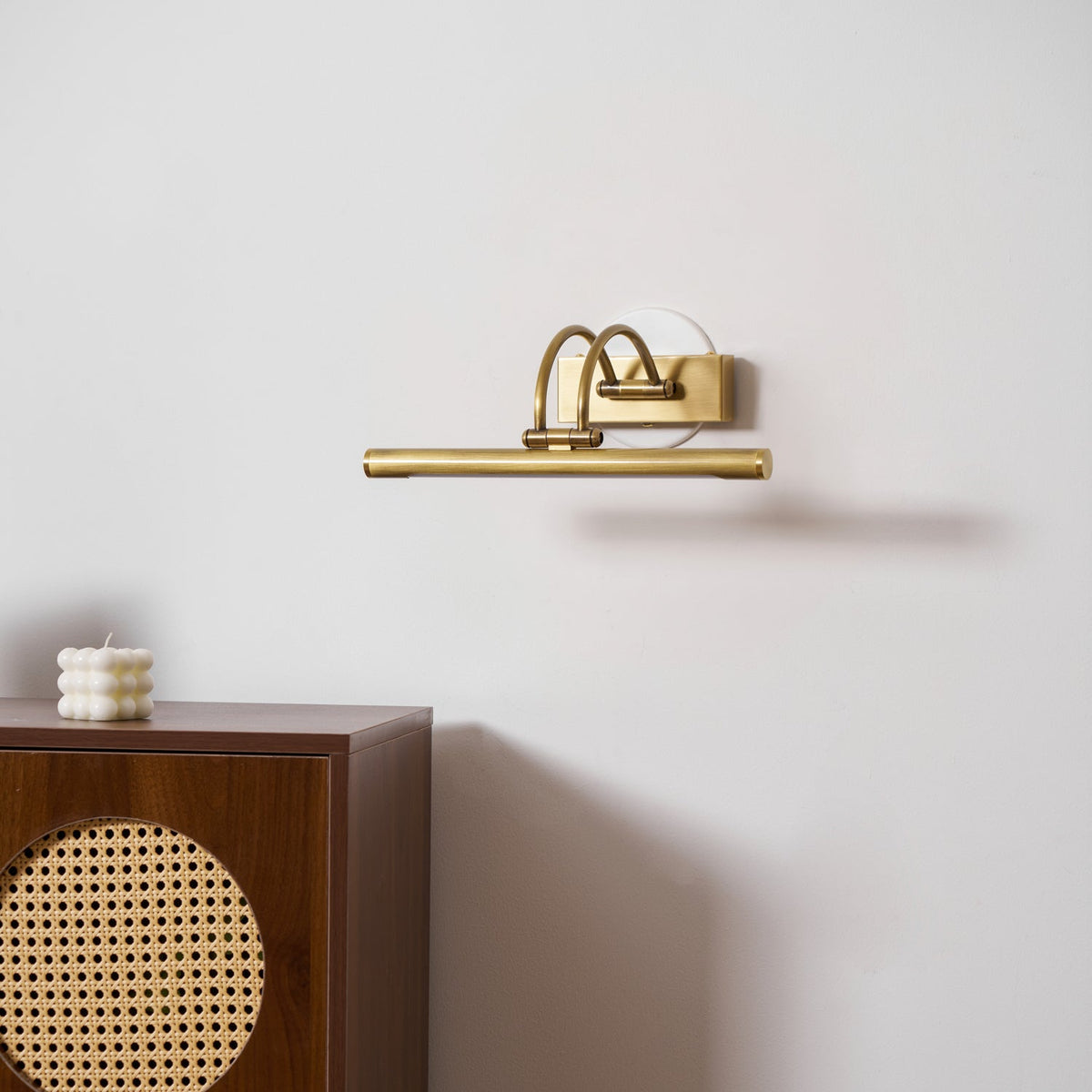 Moxero Linear Wall Light
