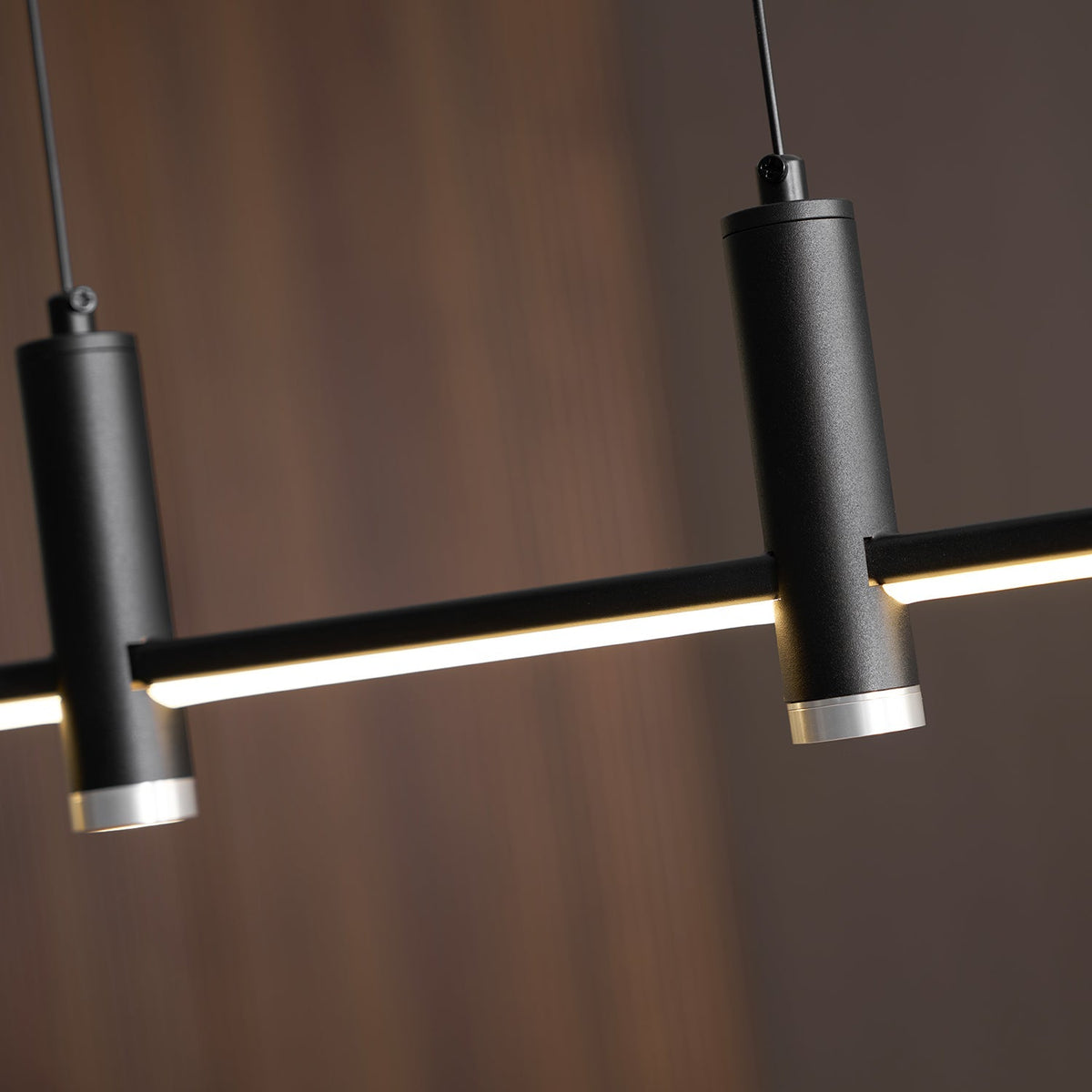 Xetavelo Linear Pendant Light