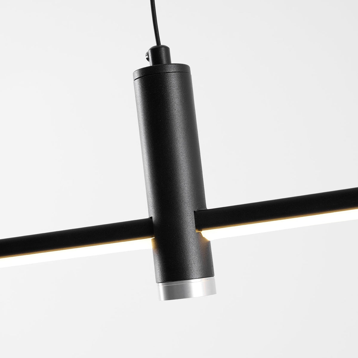 Xetavelo Linear Pendant Light