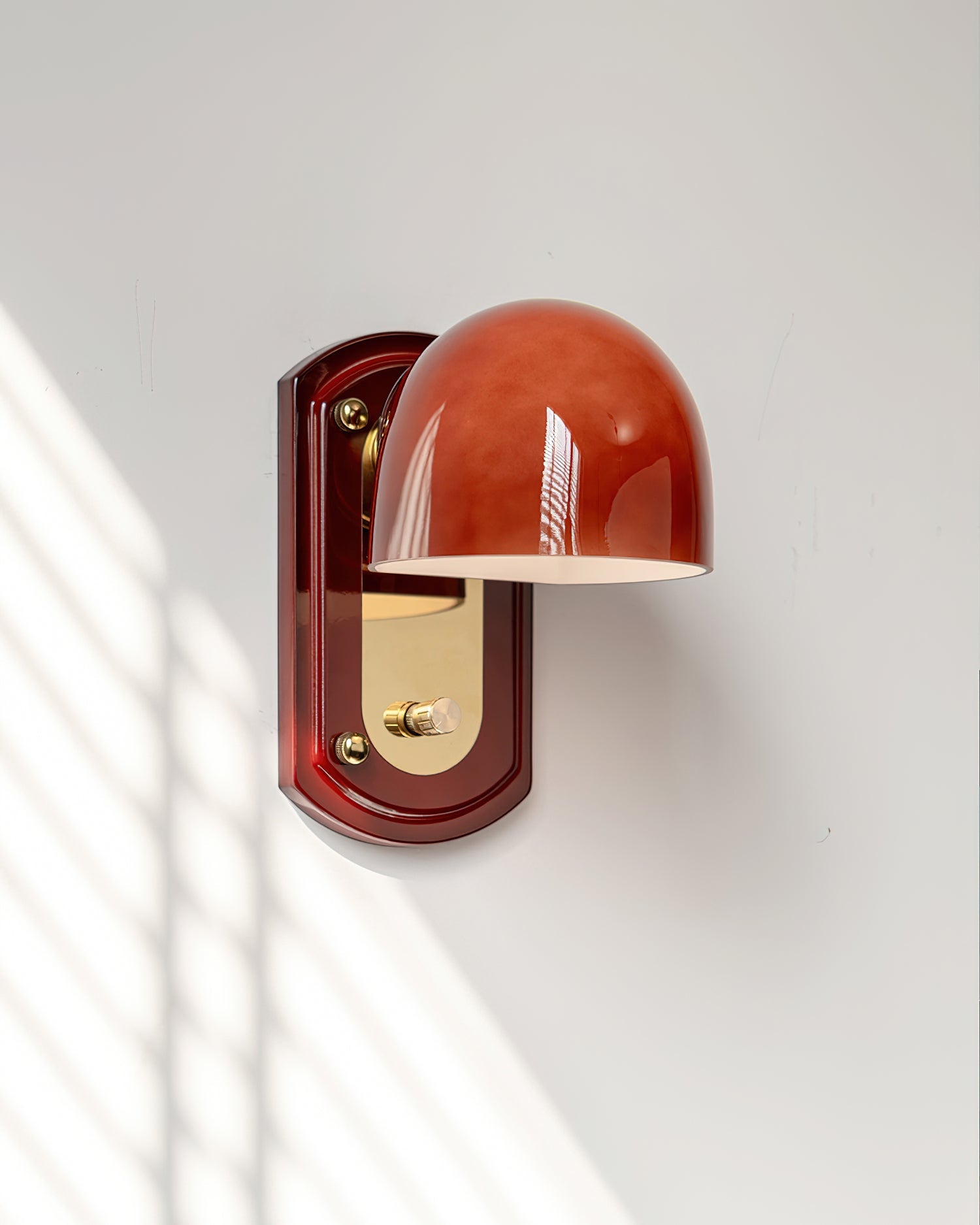 Honerow Wall Light