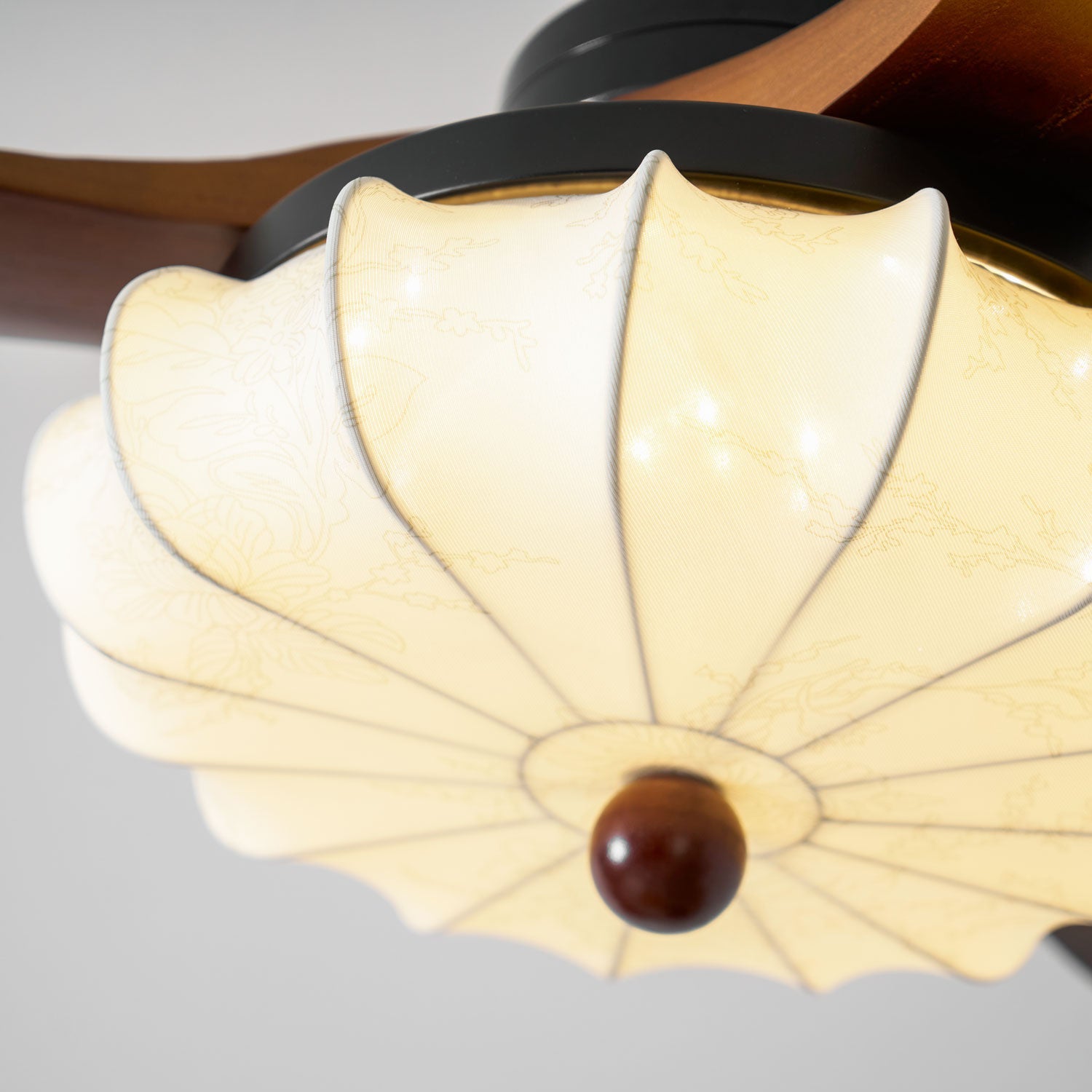 Allinyo Lotus Ceiling Fan Light