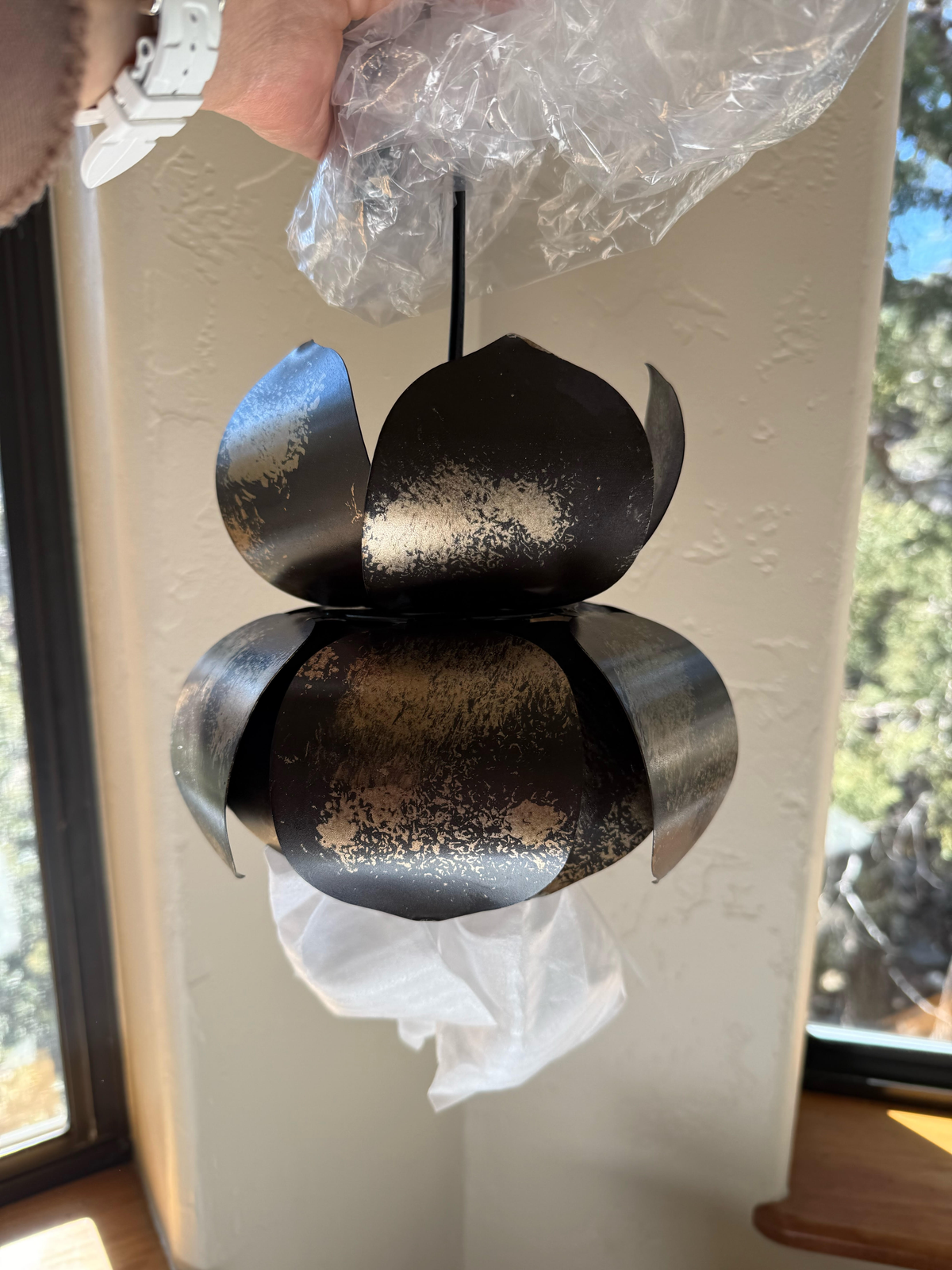 Nibena Floral Pendant Light
