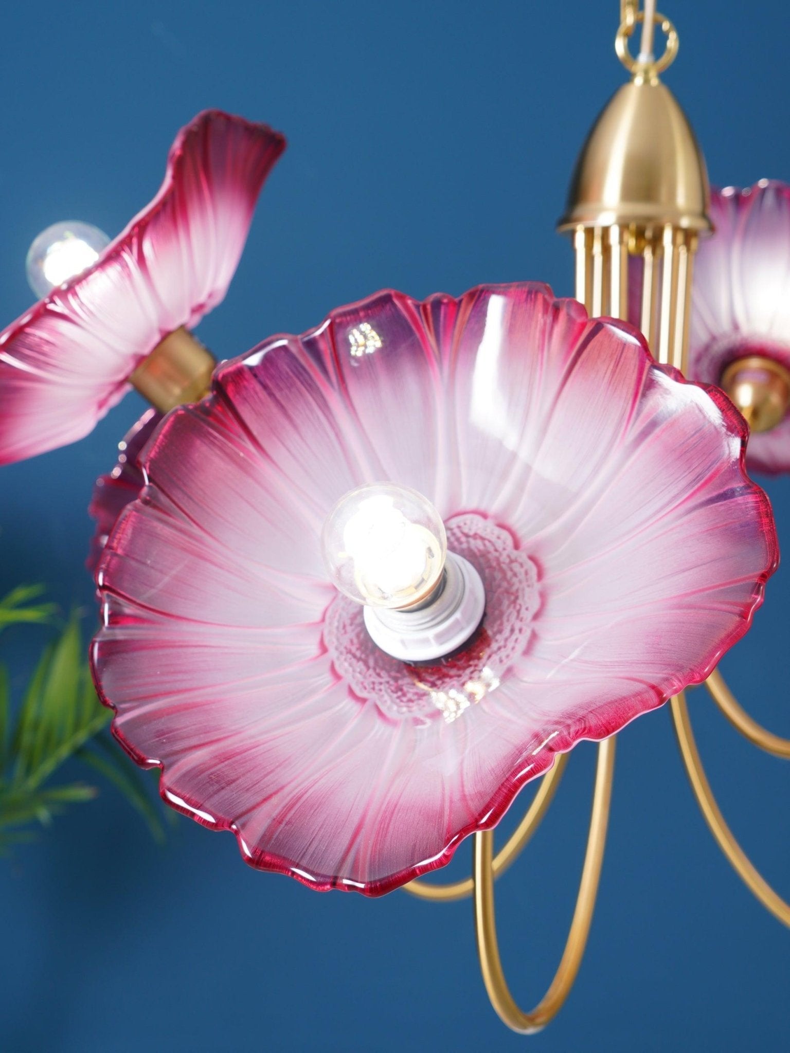 Alonnyo Leaf Chandelier