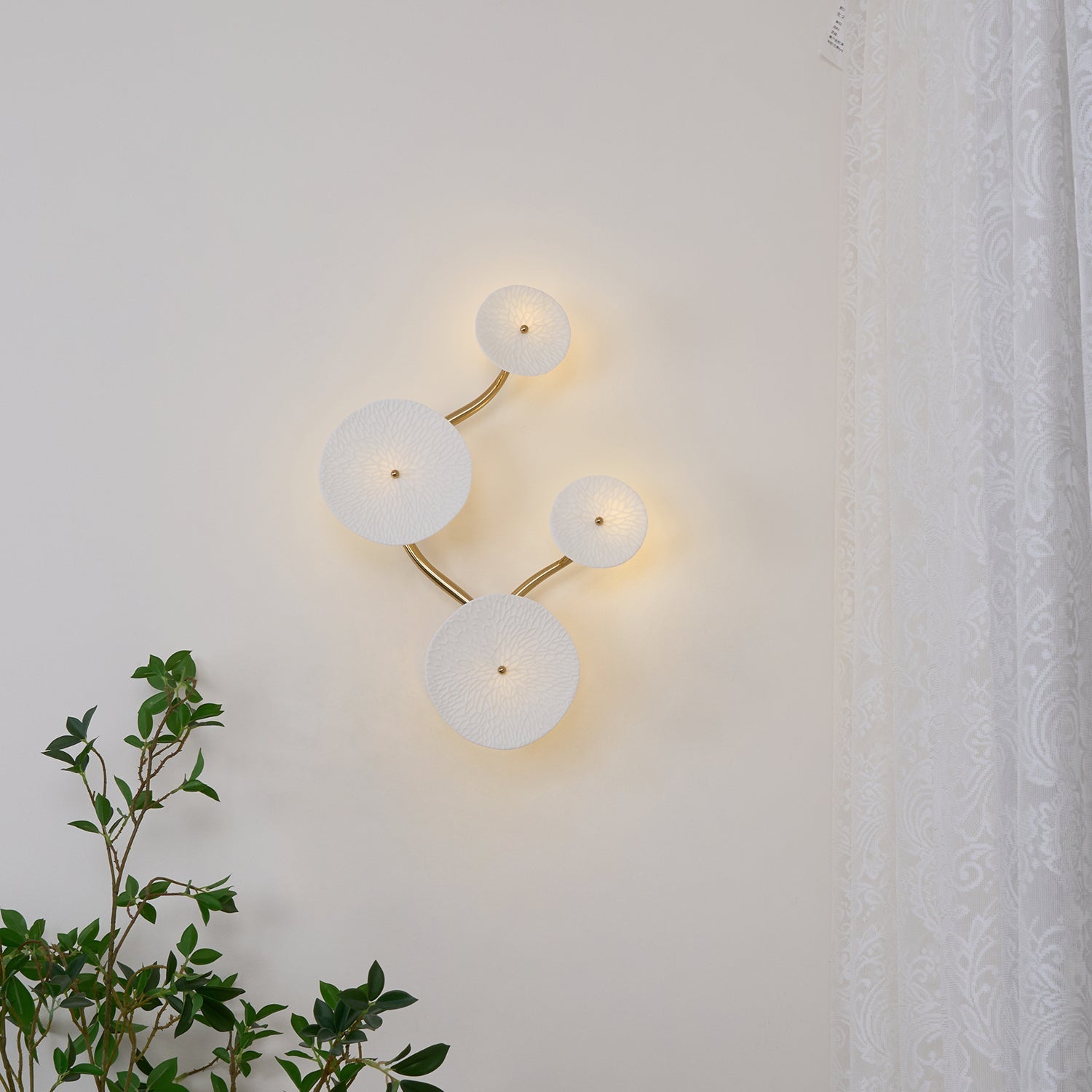 Bedelar Wall Light