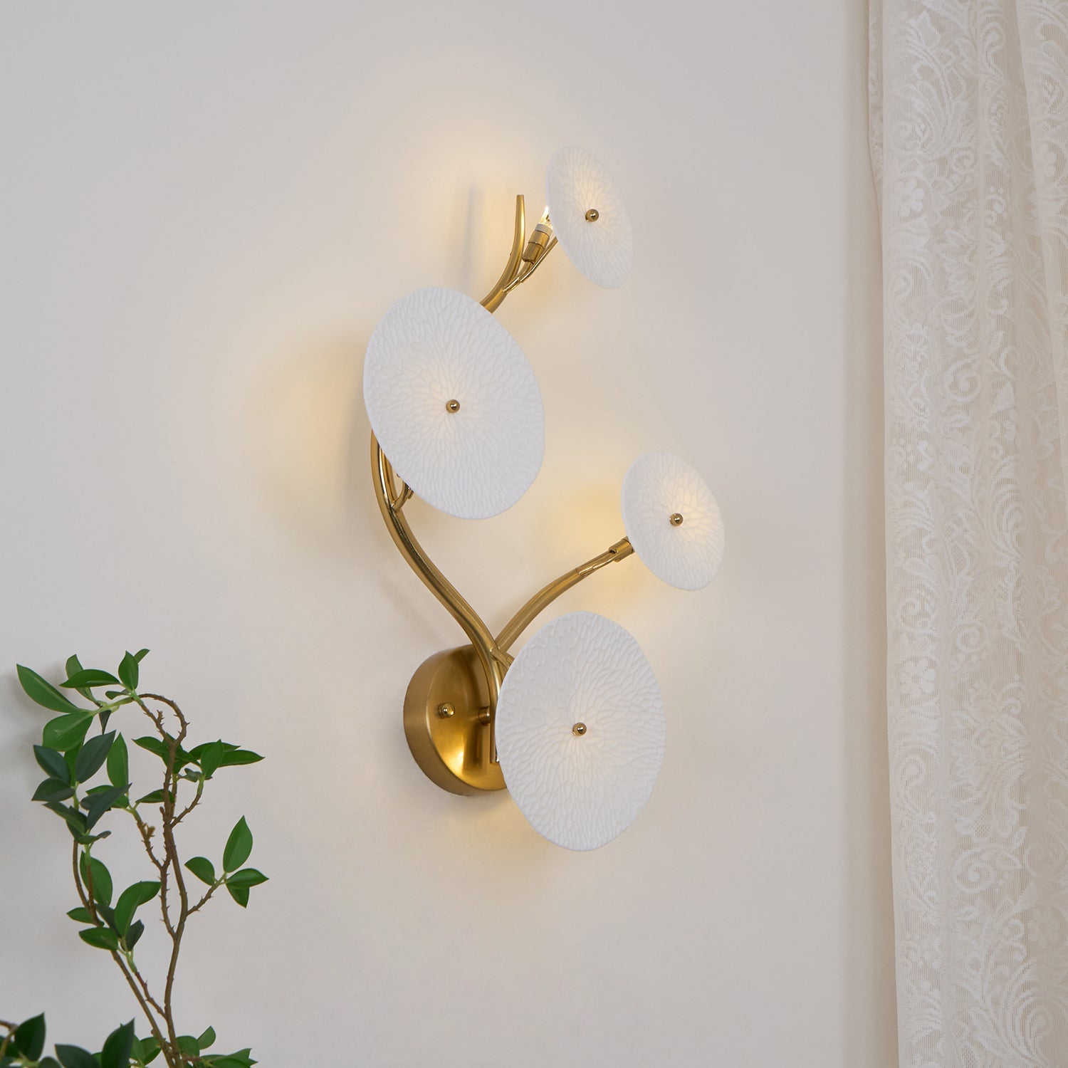Bedelar Wall Light