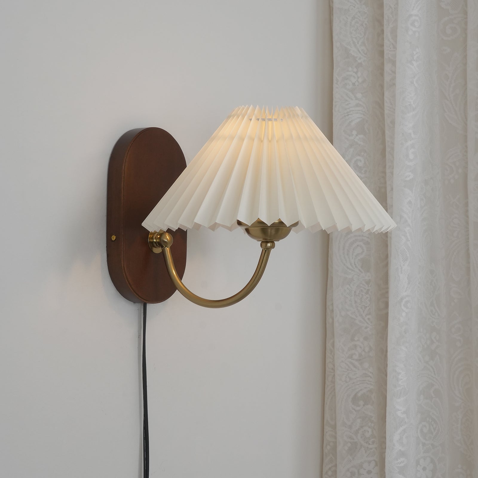 Libero Wall Light