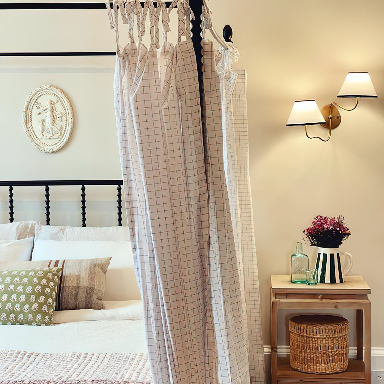 Ogimoral Wavy Wall Light