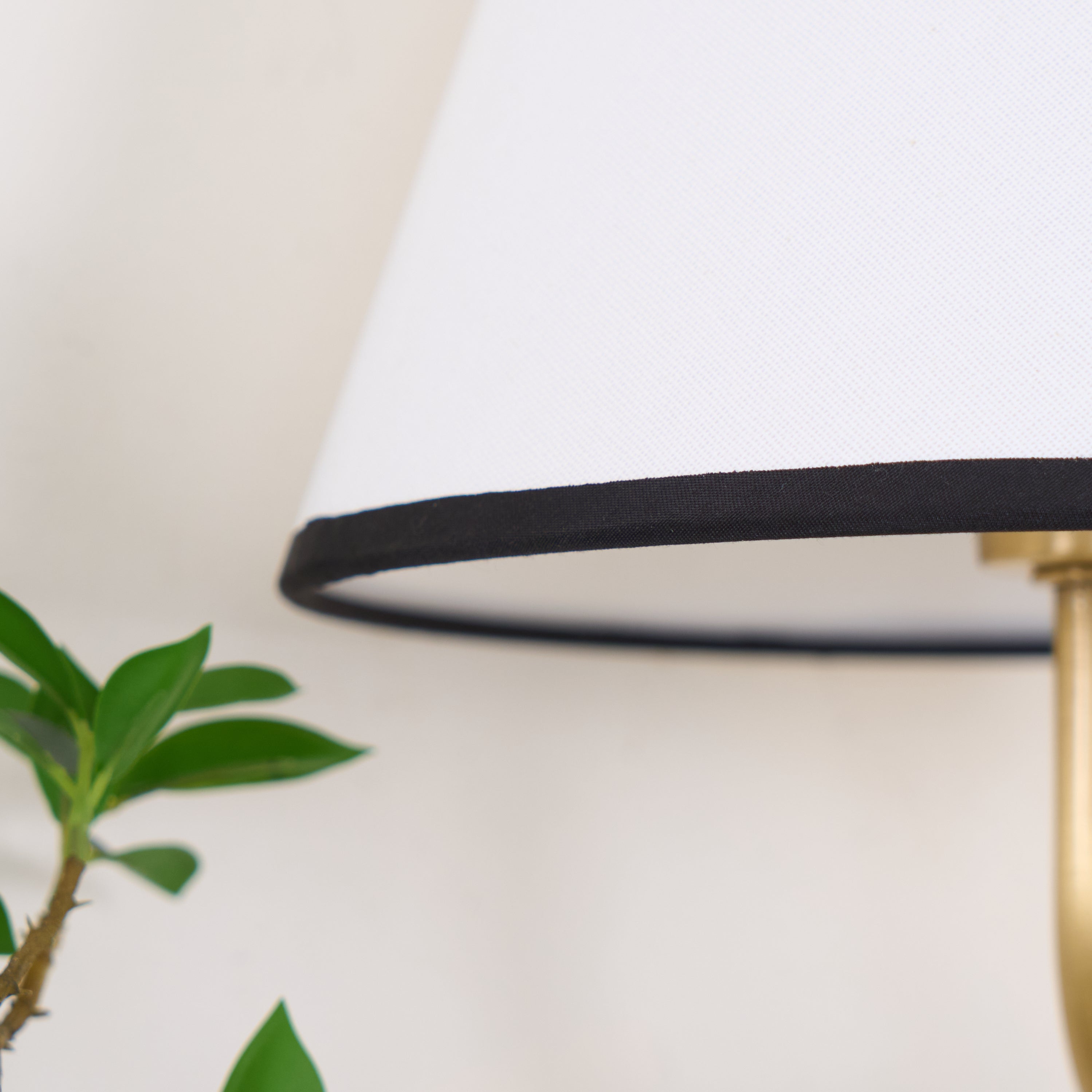 Ogimoral Wavy Wall Light