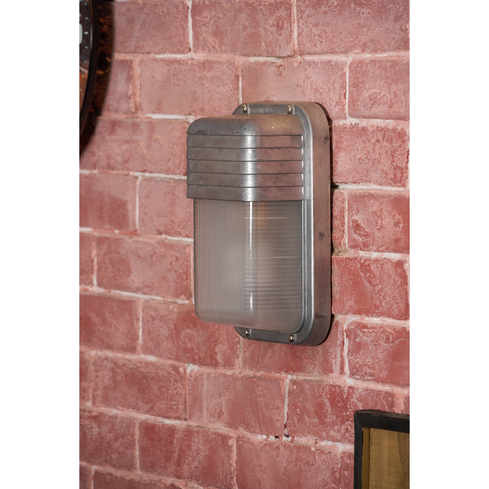 Alronira Nautical Outdoor Wall Light