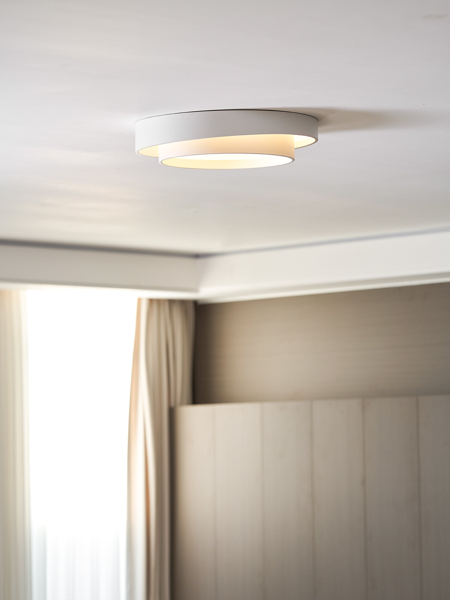 Alerlon Round Ceiling Light