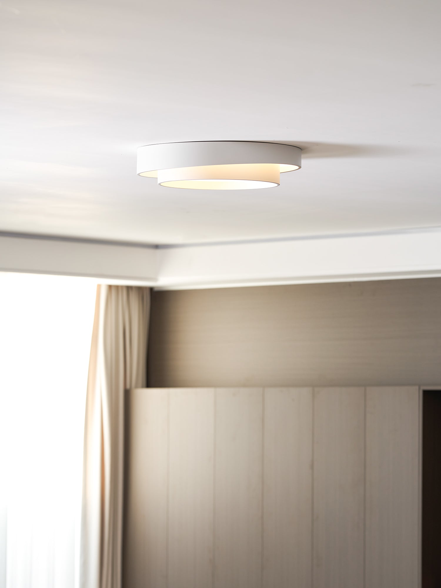 Alerlon Round Ceiling Light