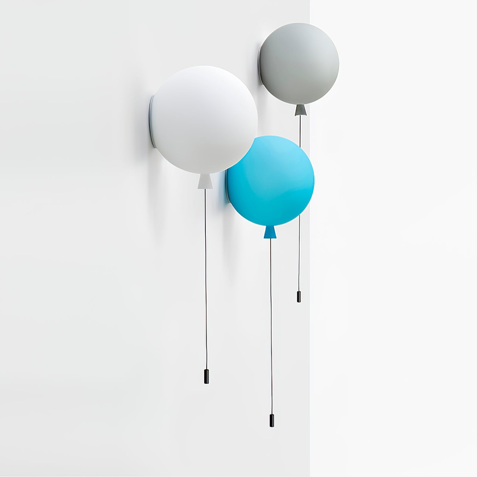 Pusanora Balloon Wall Light