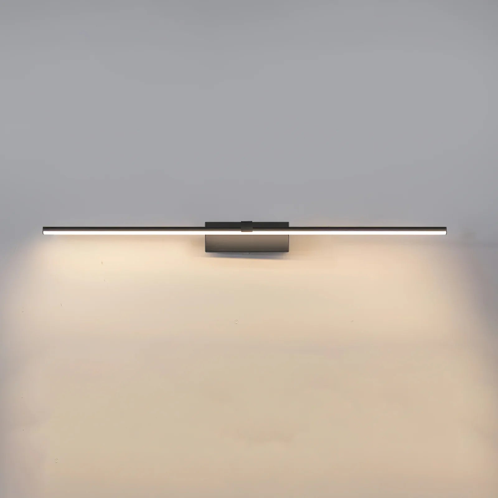 Batavel Wall Light