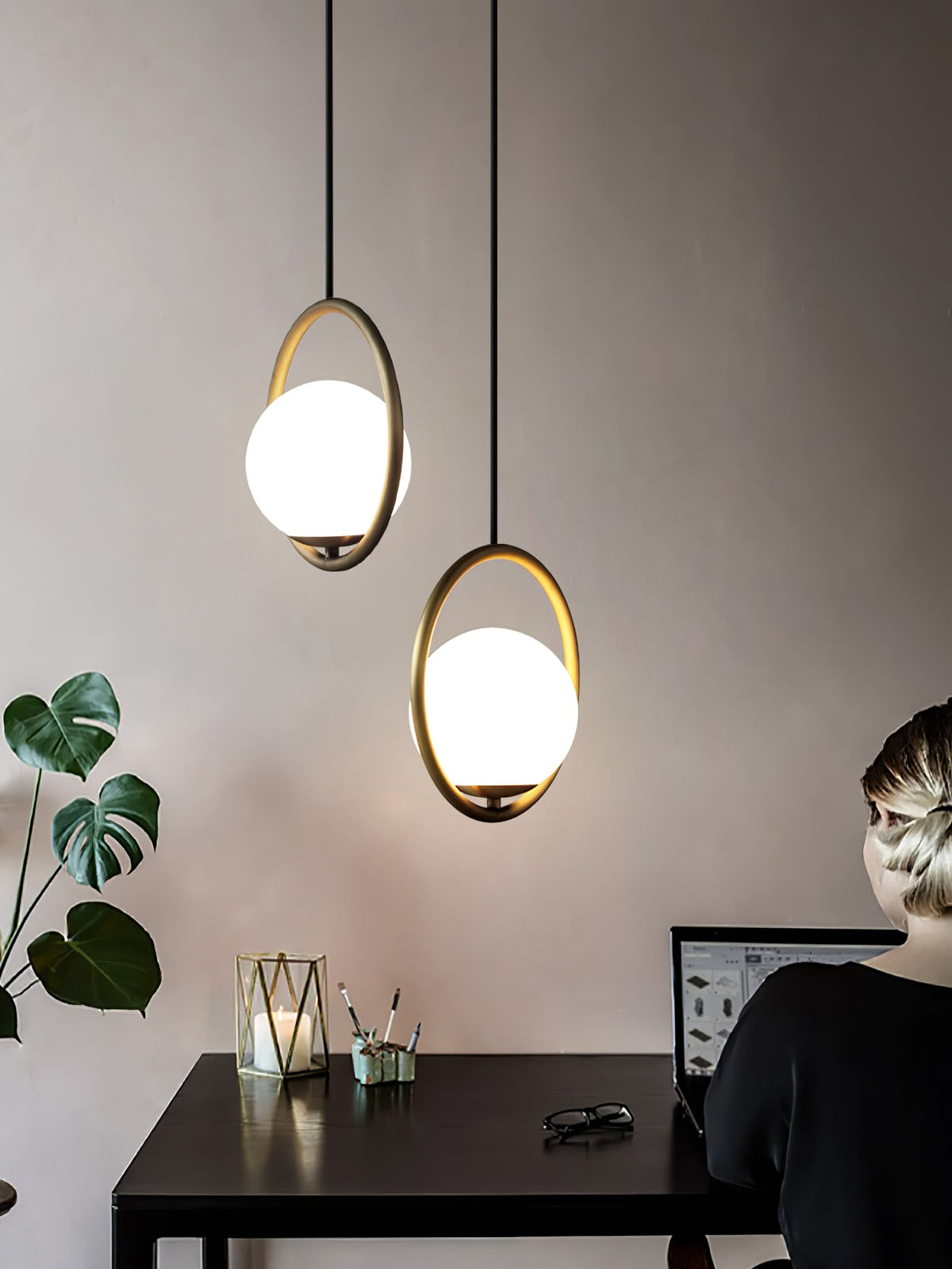 Cefemi Globe Pendant Light