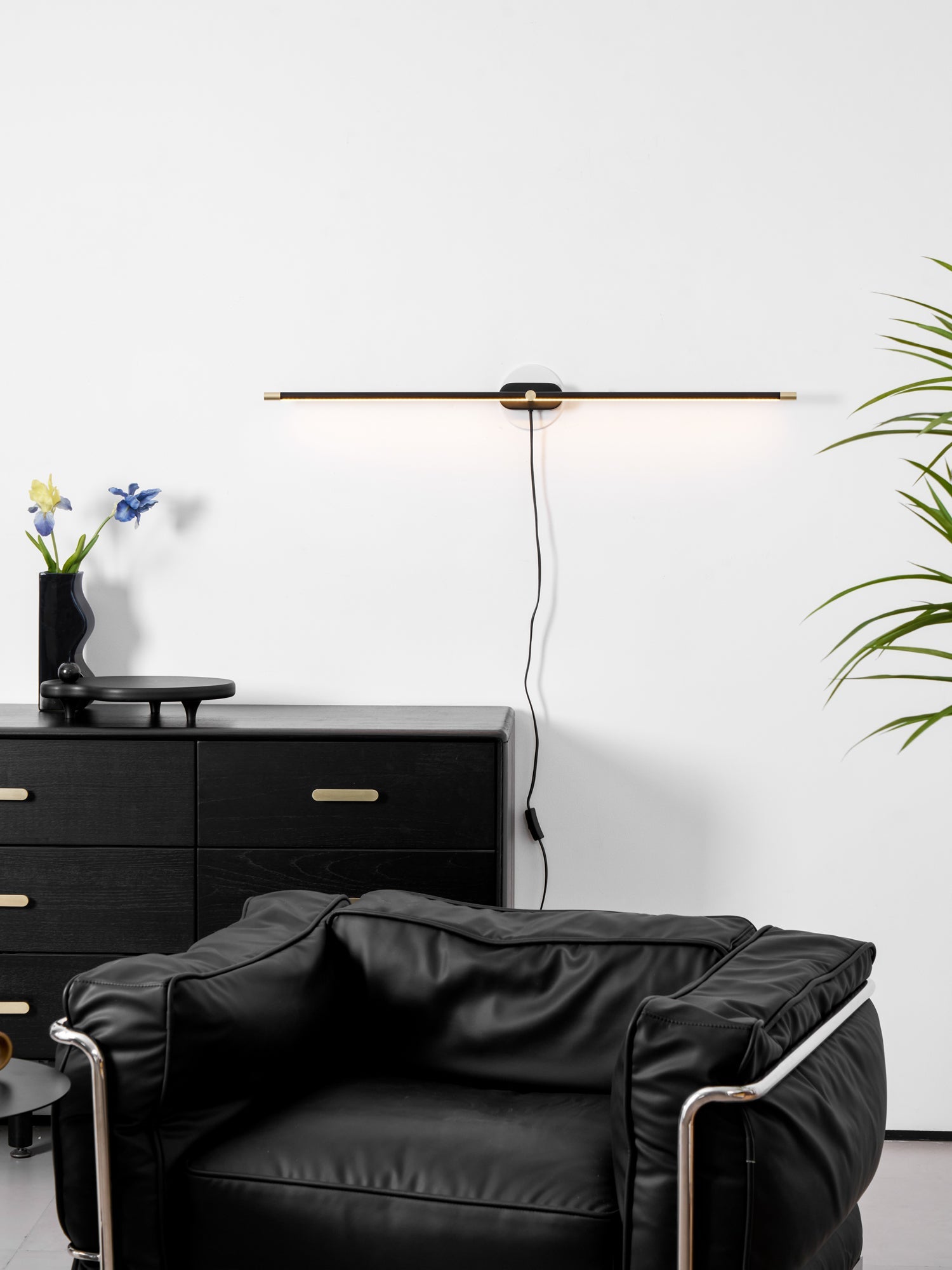 Allarra Linear Wall Light