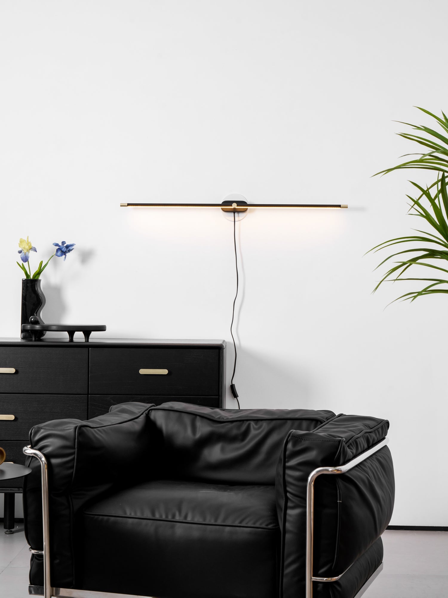 Allarra Linear Wall Light