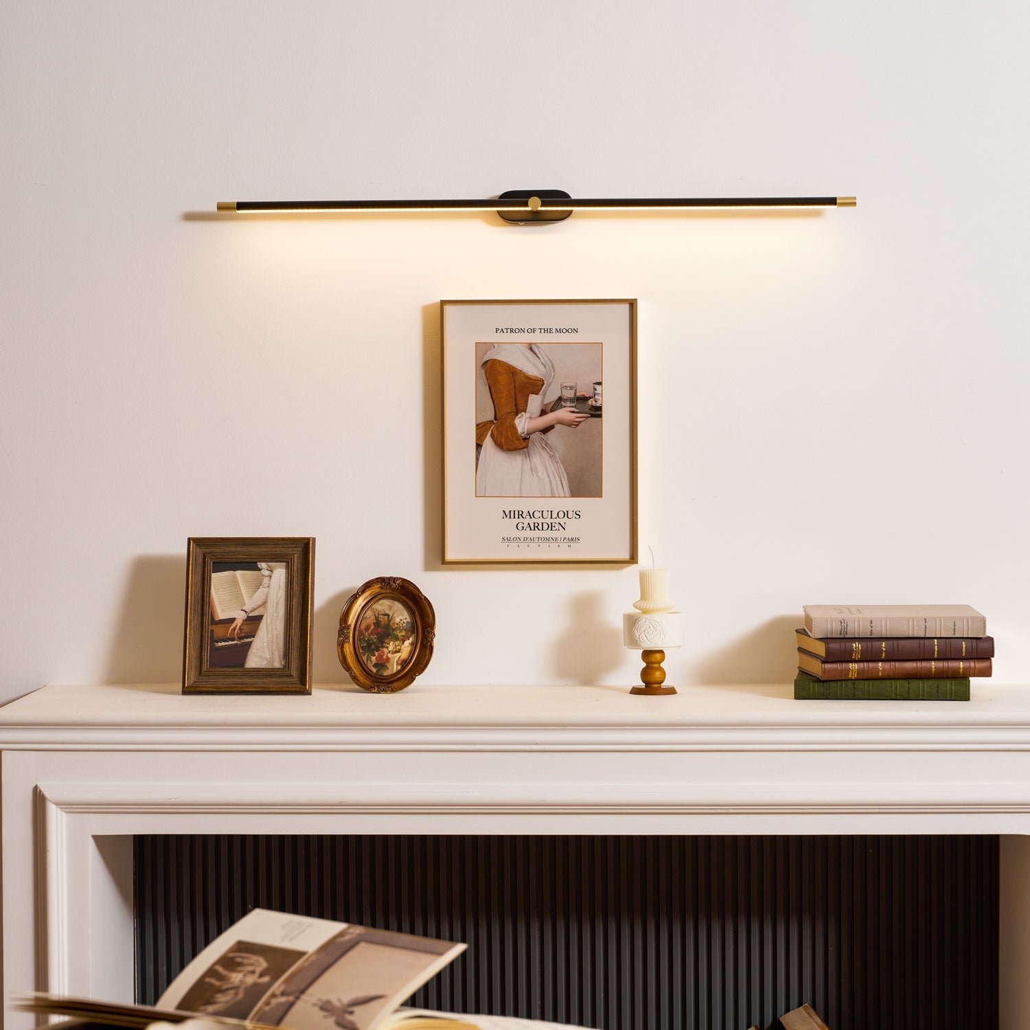 Alcarino Linear Wall Light