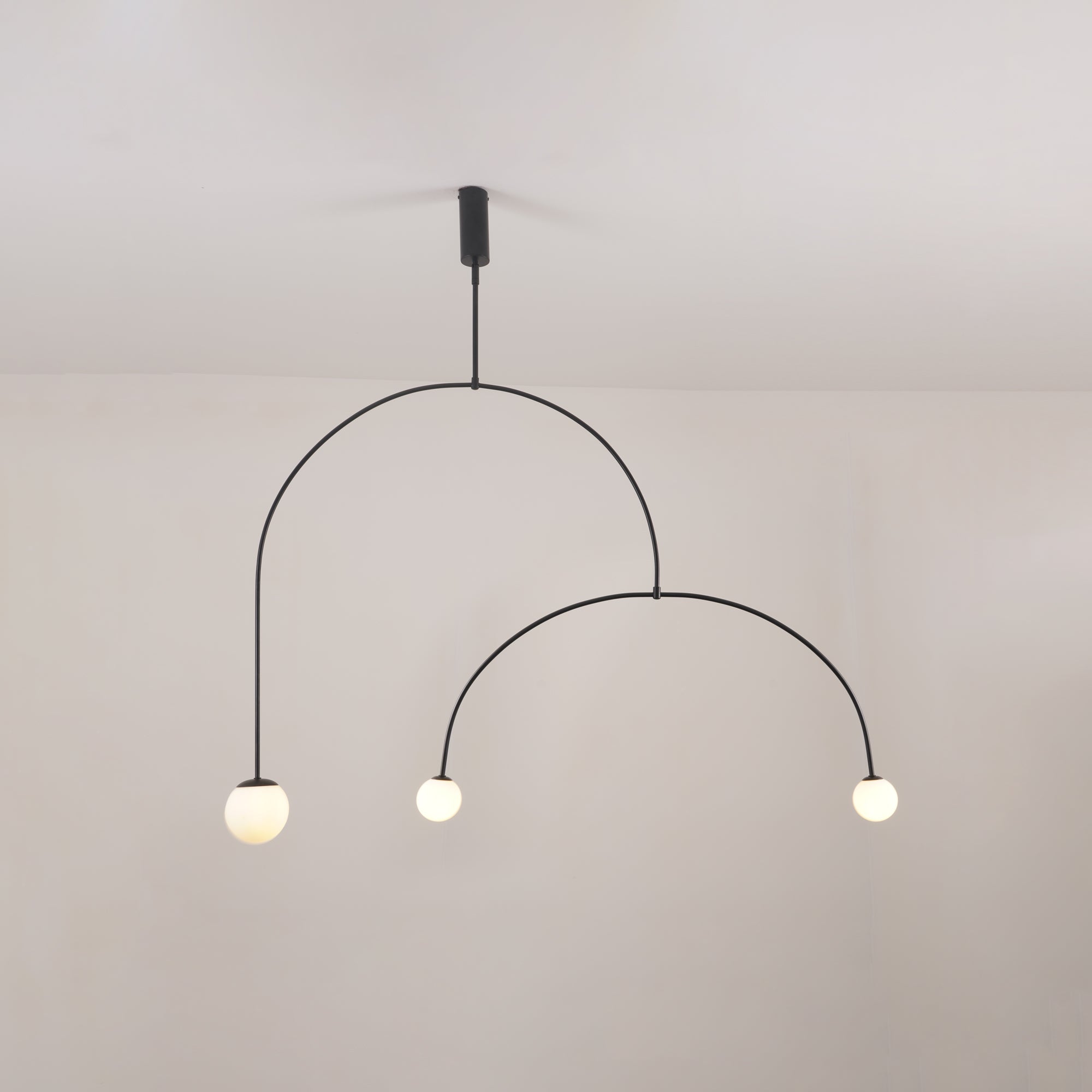 Allenia Minimalist Chandelier