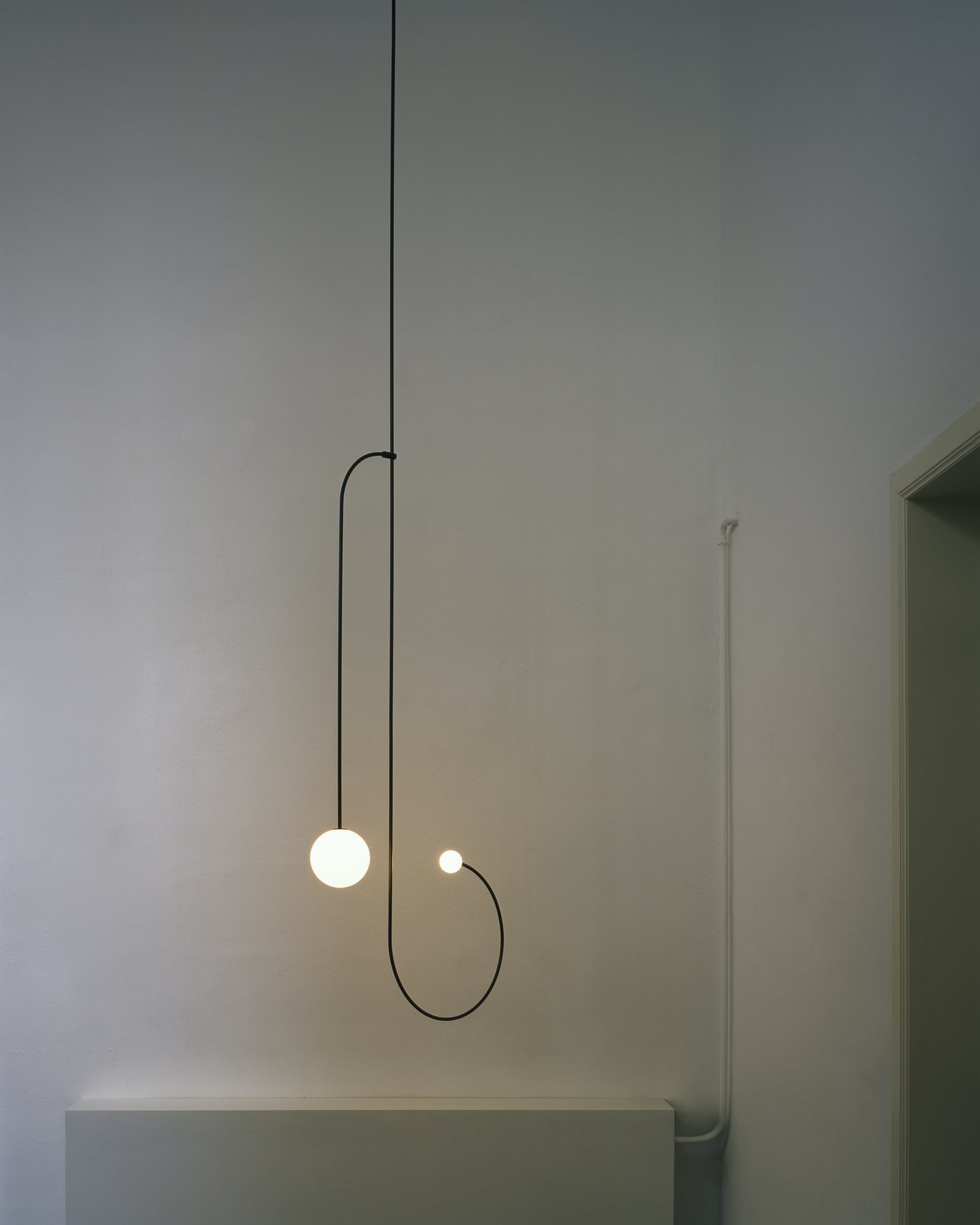 Allenia Minimalist Chandelier