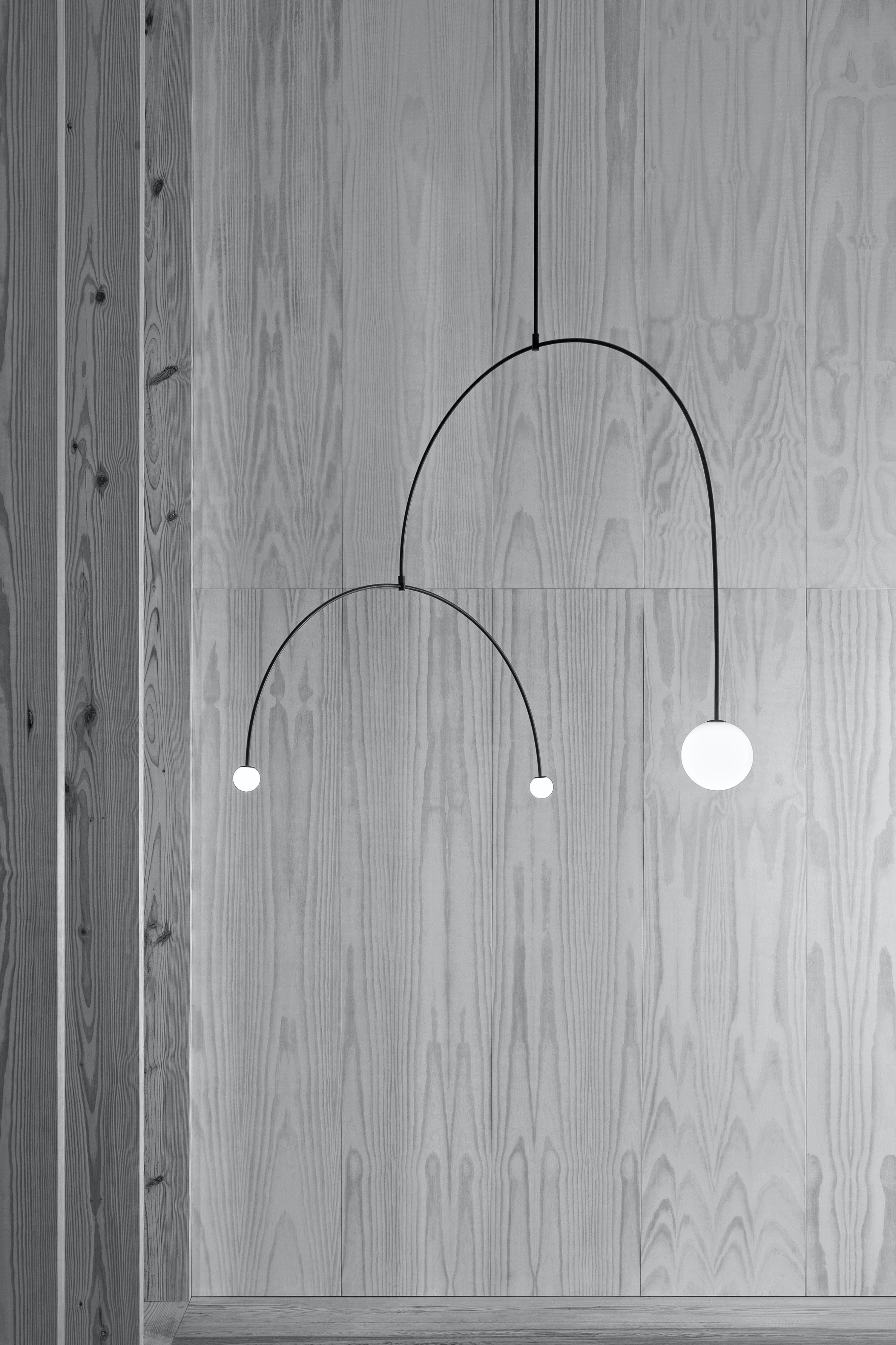 Allenia Minimalist Chandelier