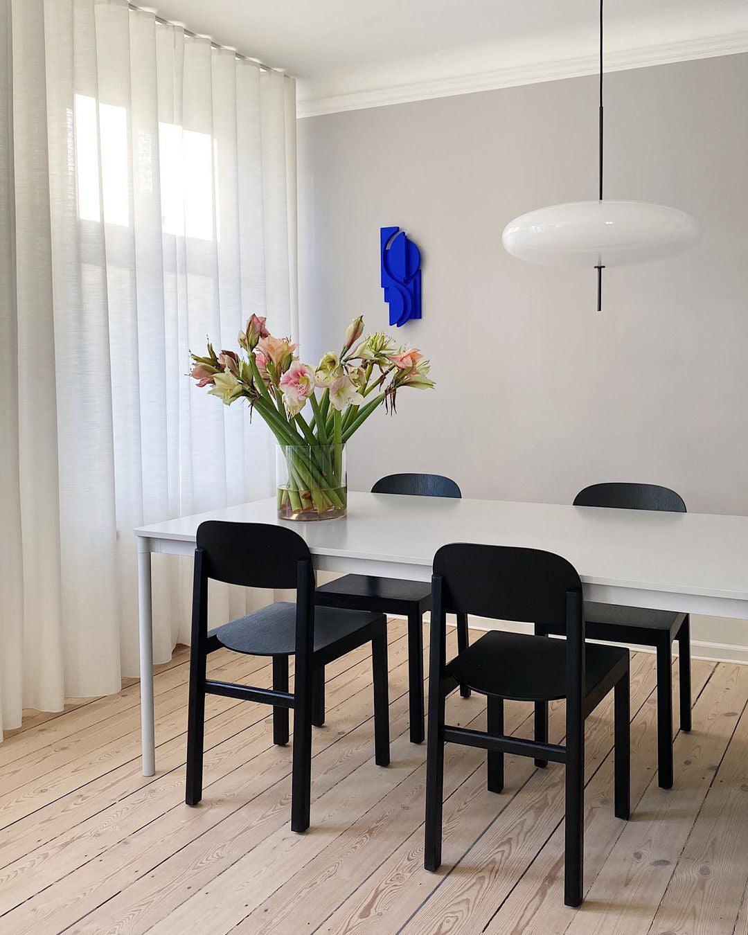 Barizis Disc Pendant Light