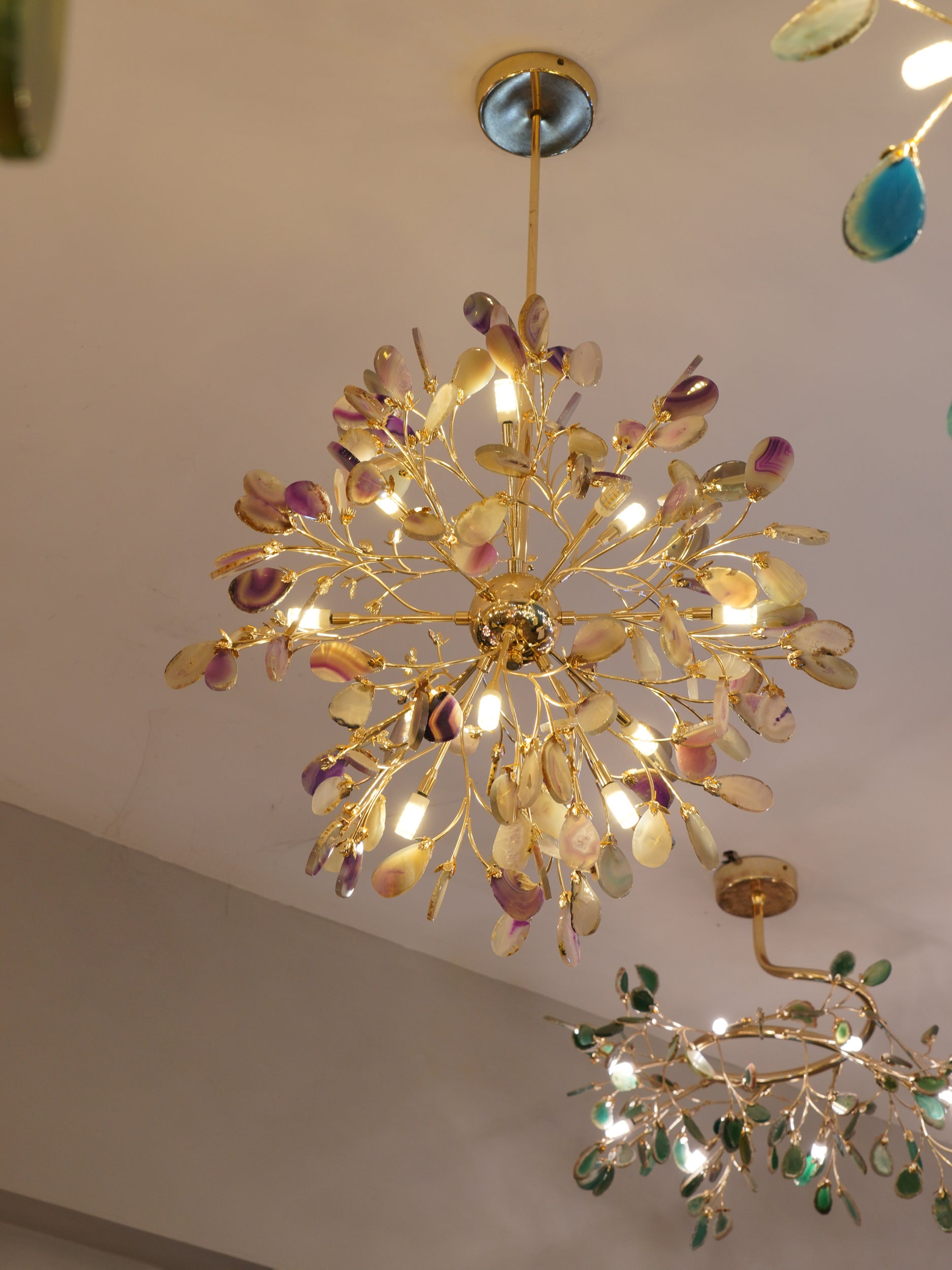 Alvonava Modern Chandelier