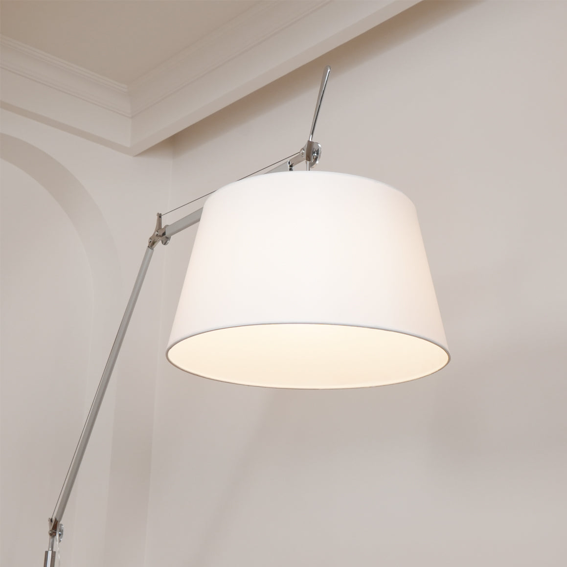 Modern Classic Floor Lamp – detail 21