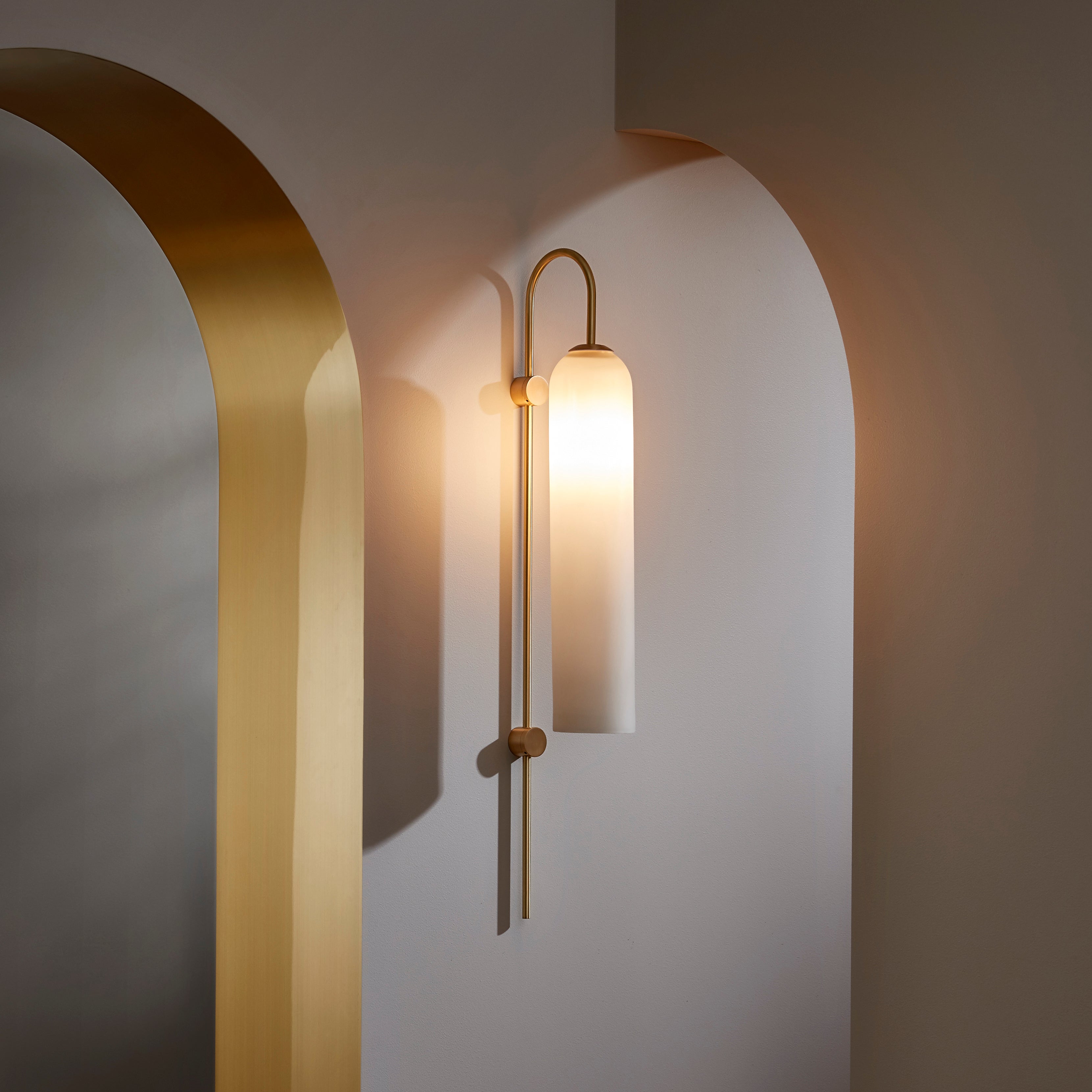 Varlo Wall Light