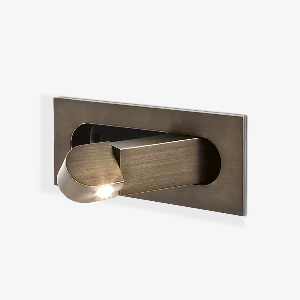 Octona Wall Light