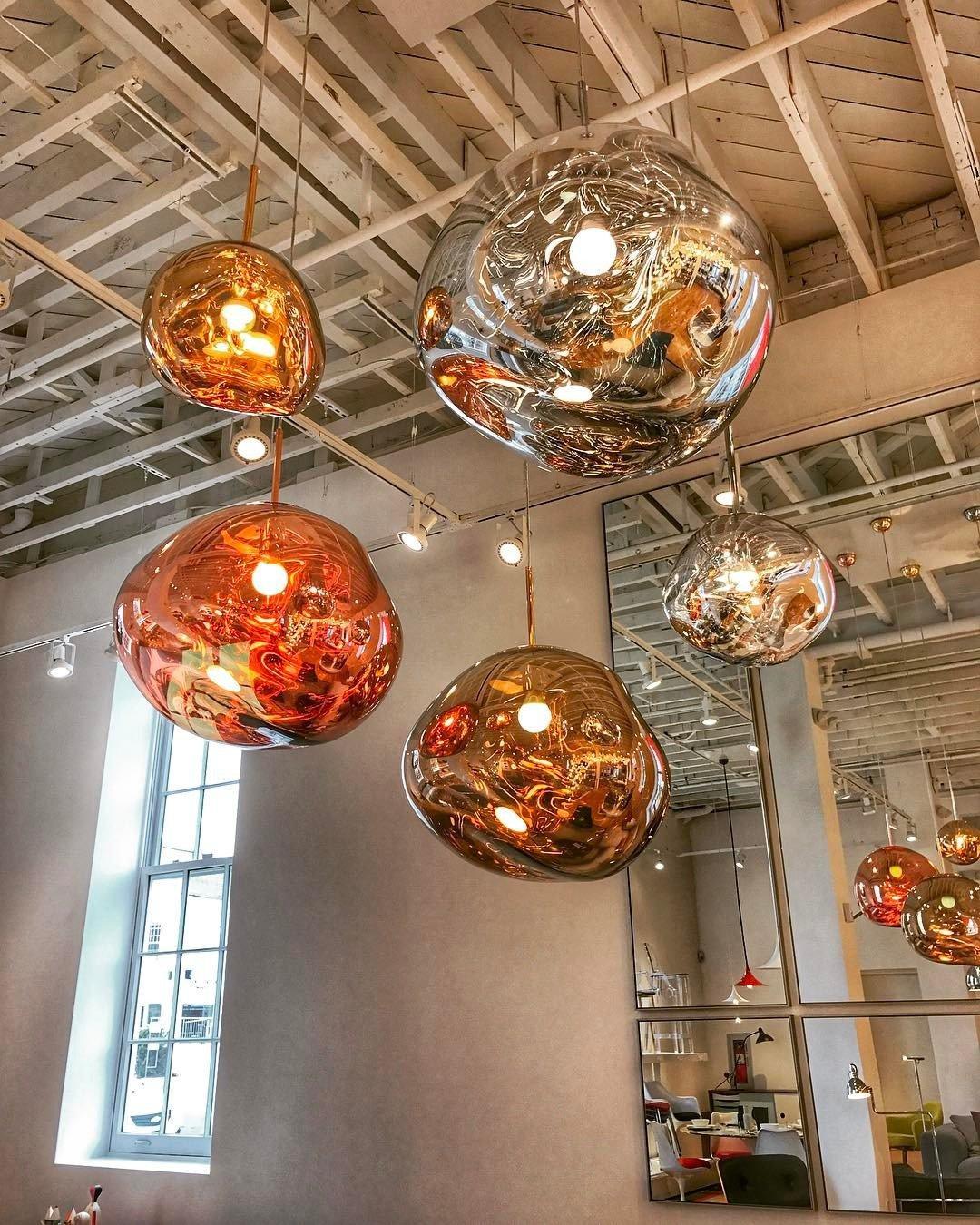 Allorvian Sculptural Pendant Light