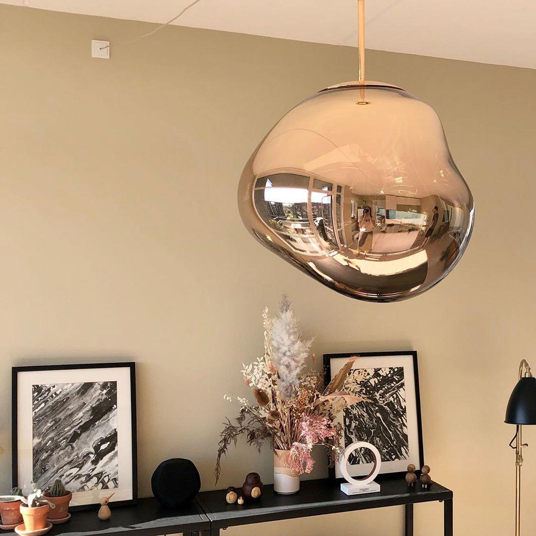 Allorvian Sculptural Pendant Light