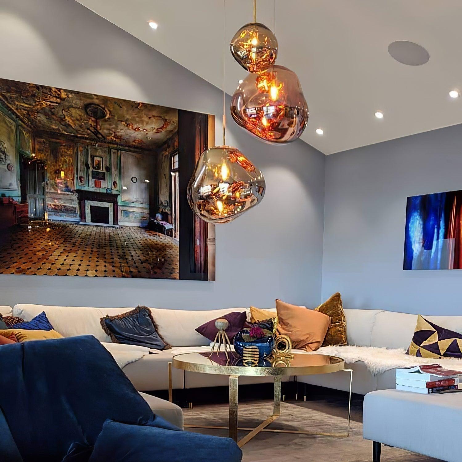 Allorvian Sculptural Pendant Light