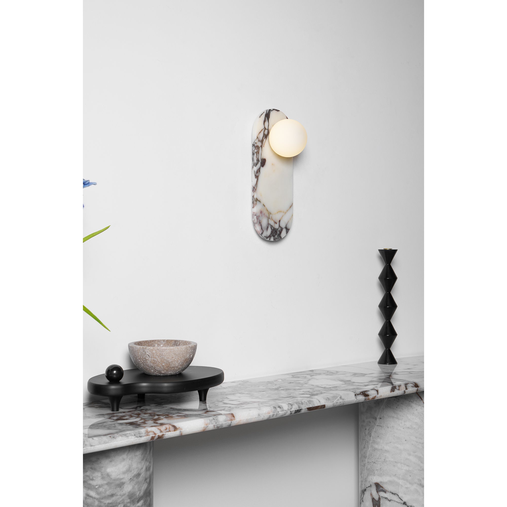 Alsolia Globe Wall Light