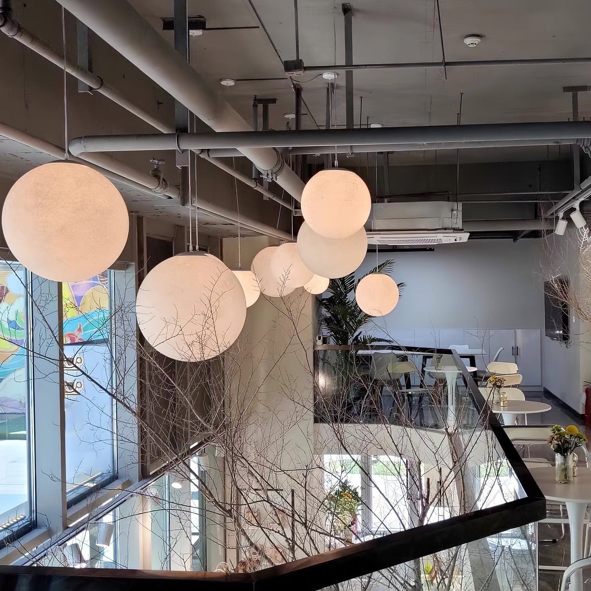 Hubelora Globe Pendant Light