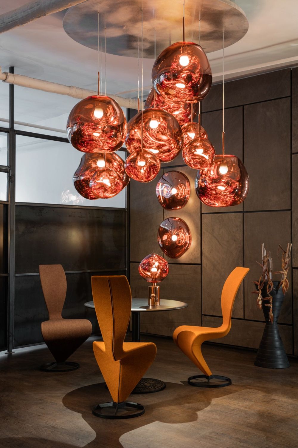 Allorvian Sculptural Pendant Light