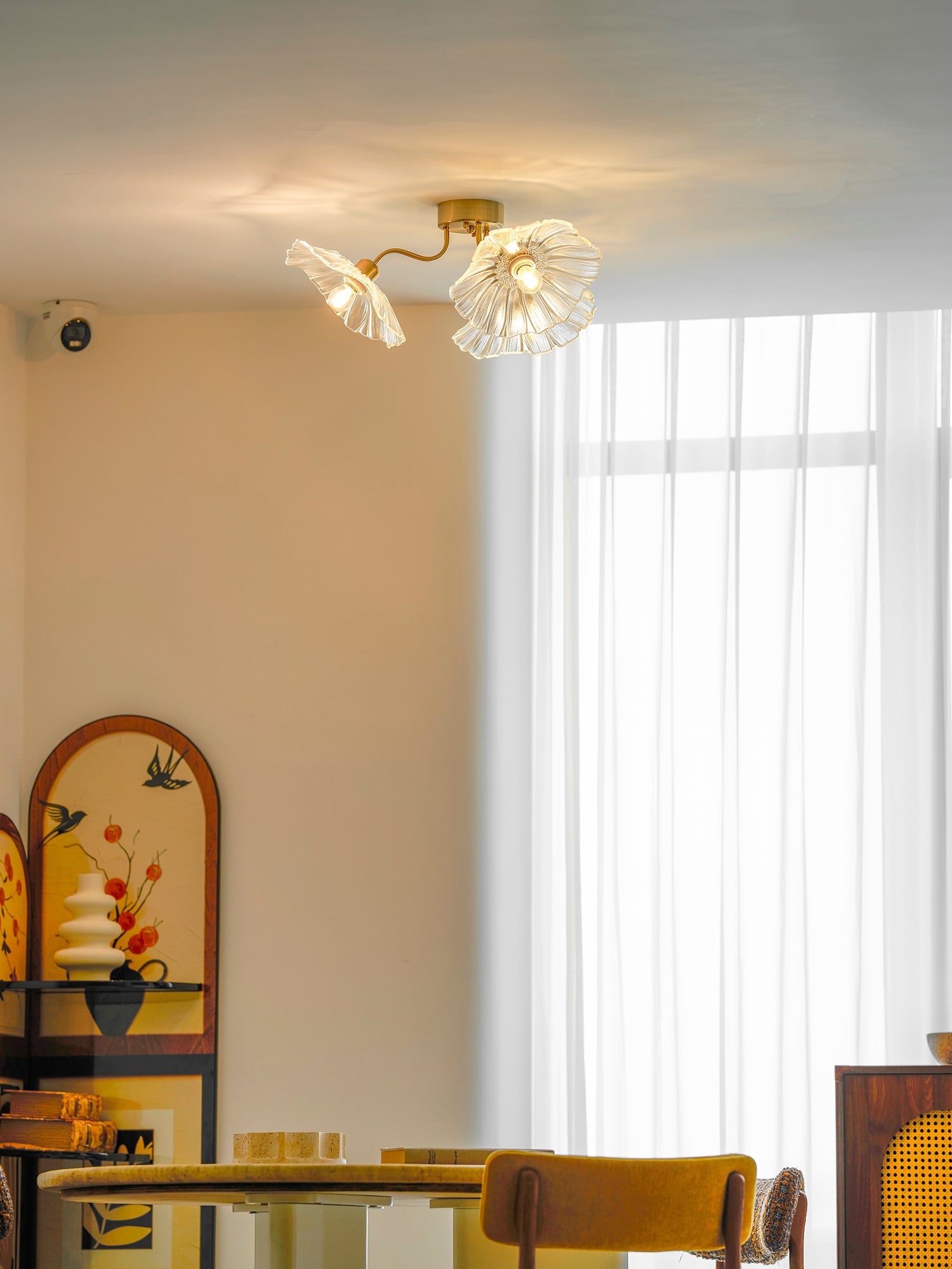 Leirova Lotus Leaf Ceiling Light