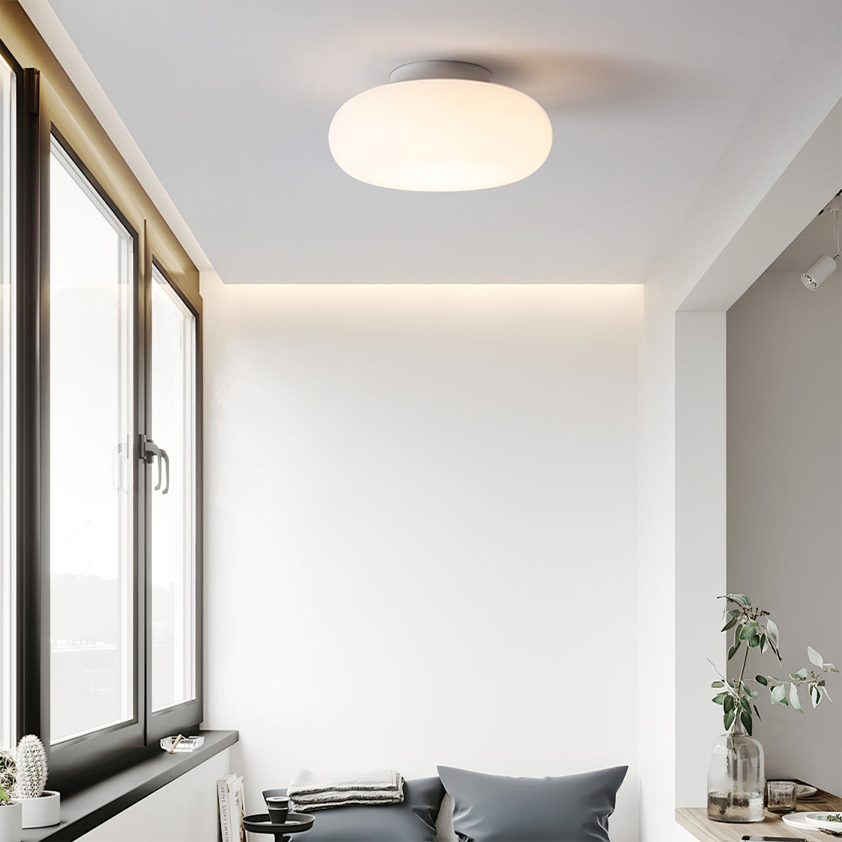 Univi Ellipsoid Ceiling Light