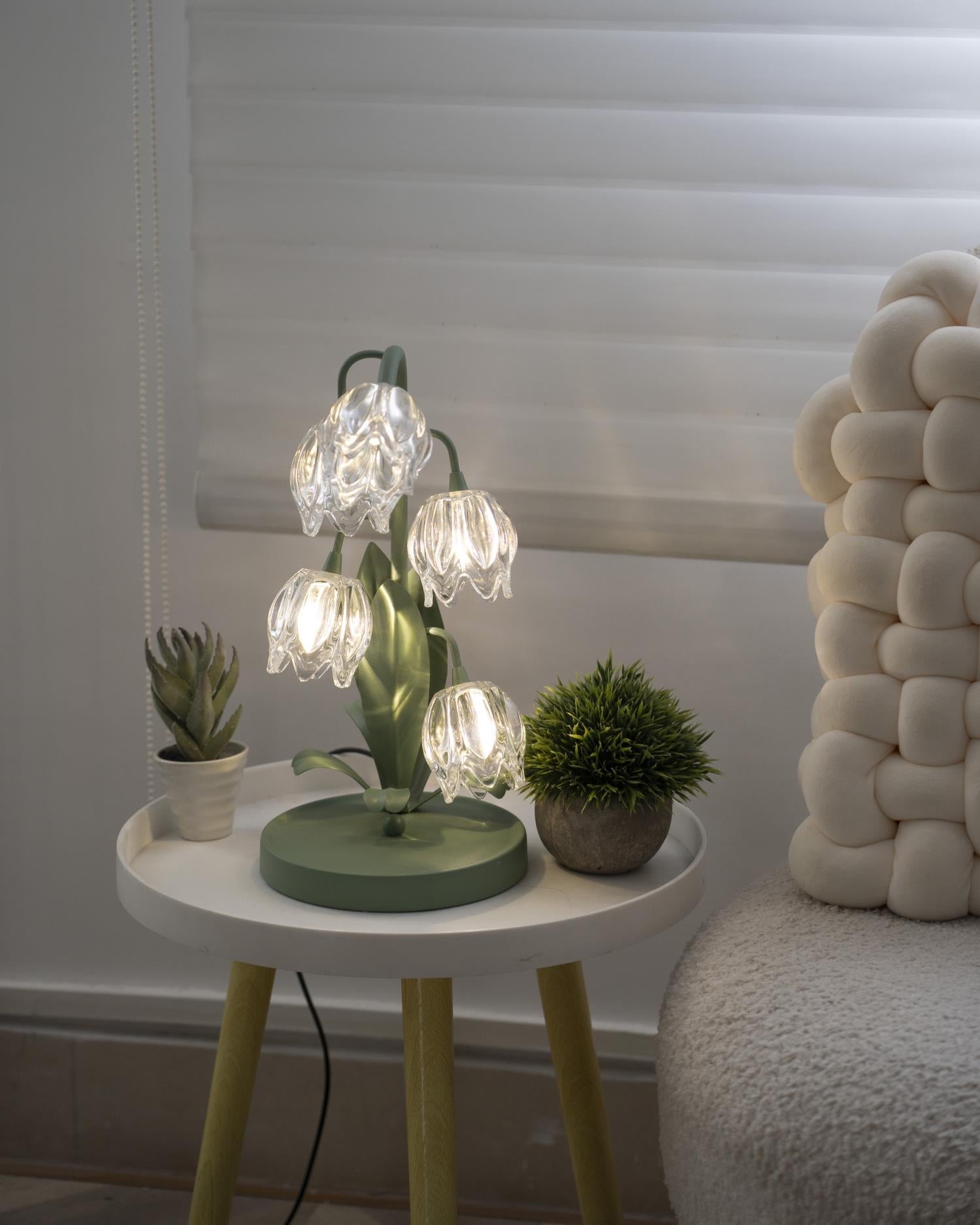 Bavineo Table Lamp