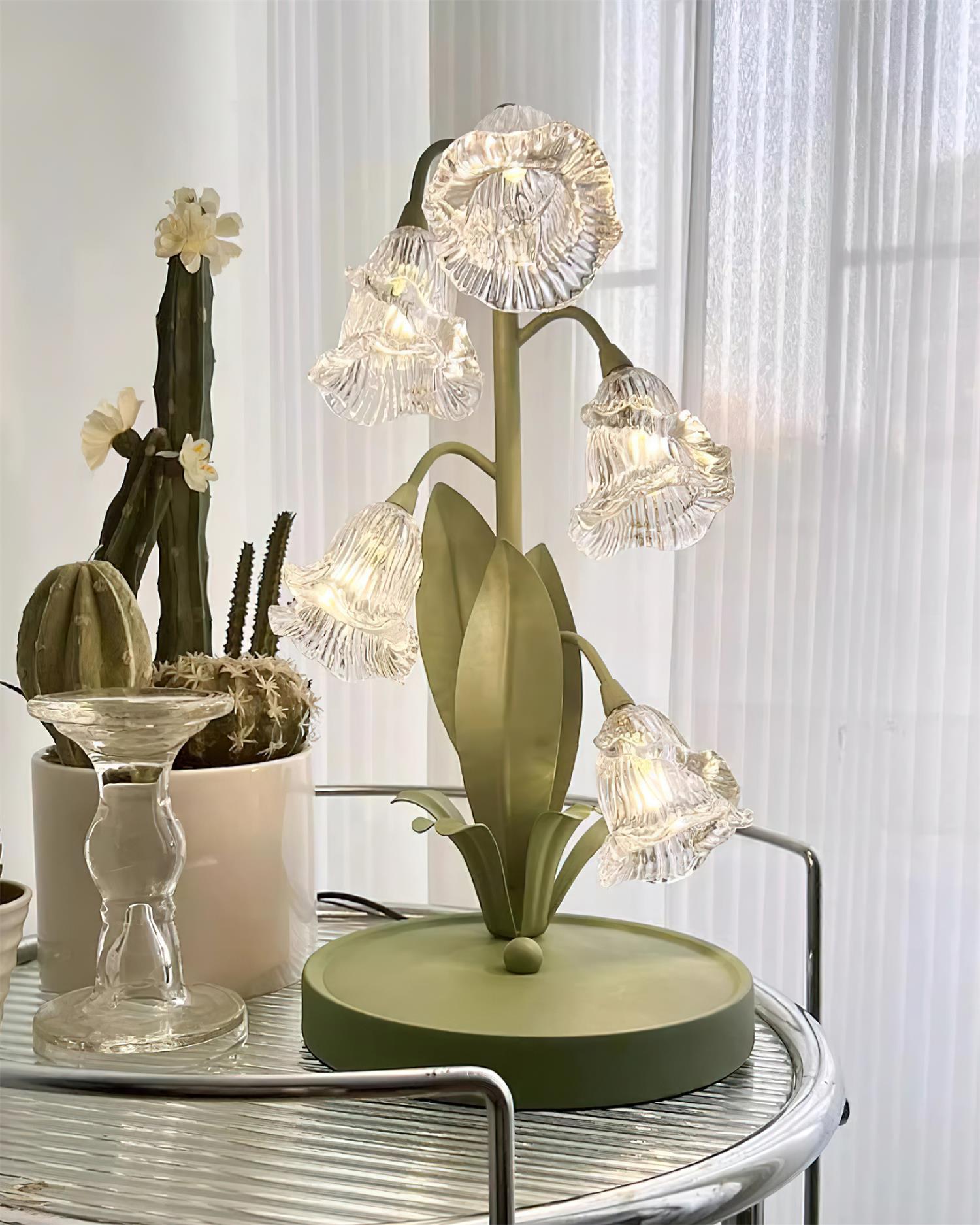 Bavineo Table Lamp