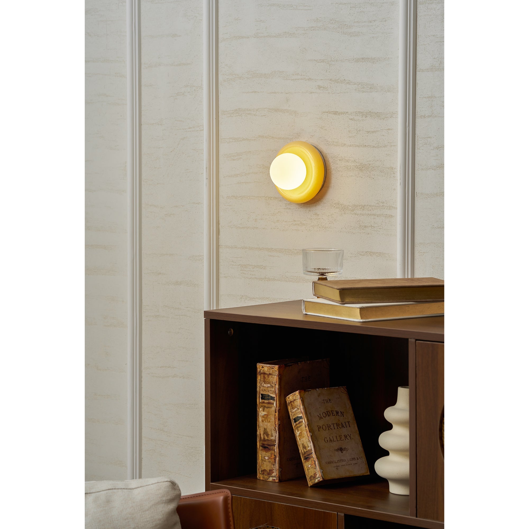 Torsella Wall Light