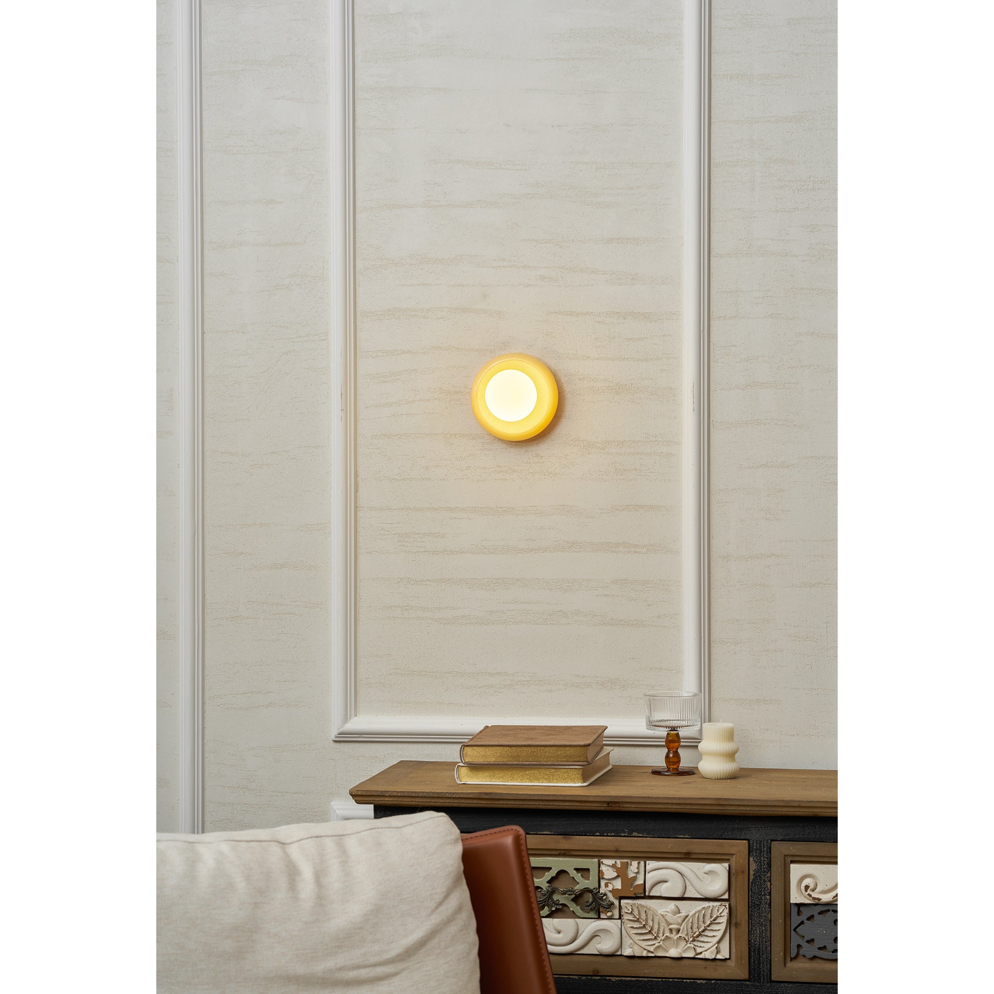 Torsella Wall Light