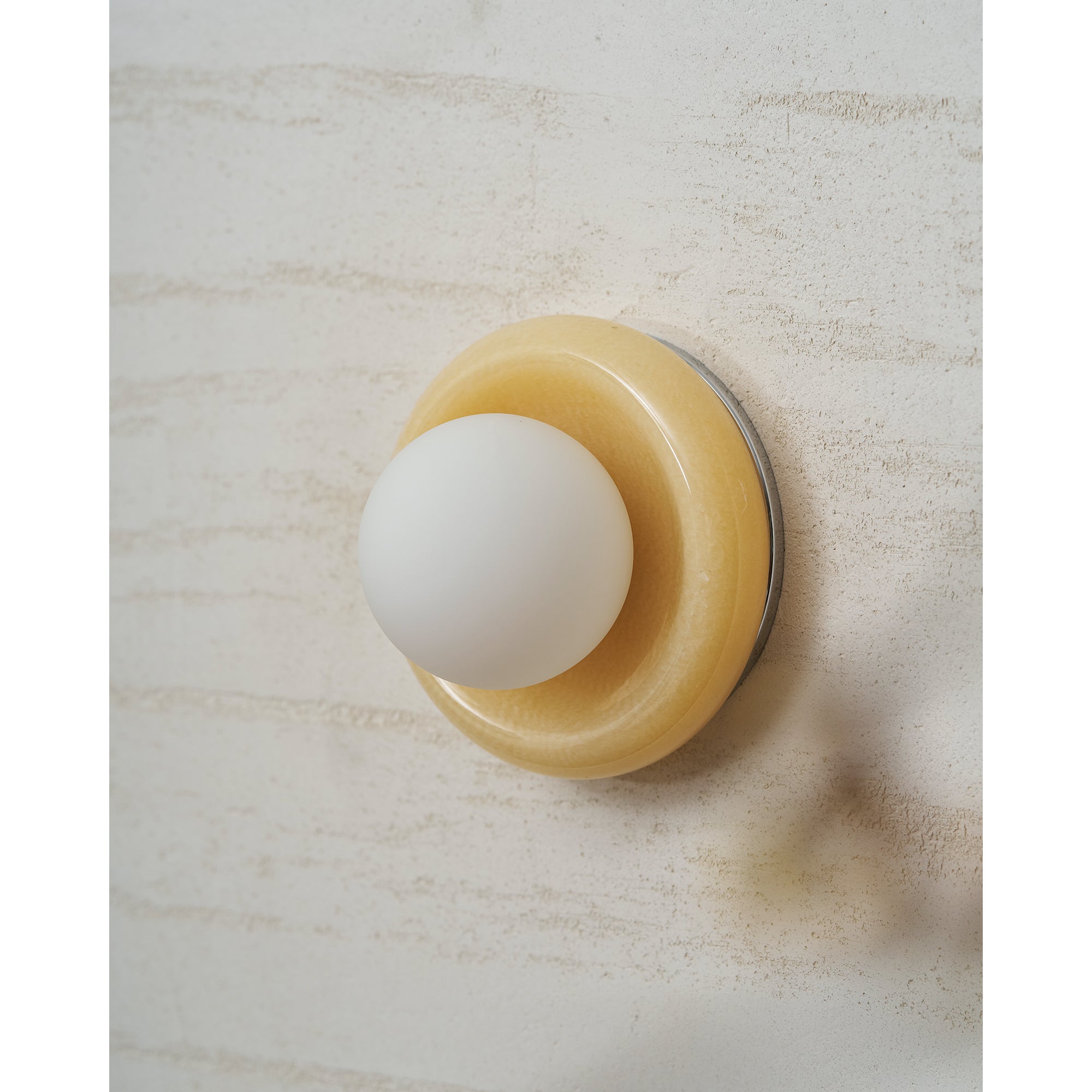 Torsella Wall Light