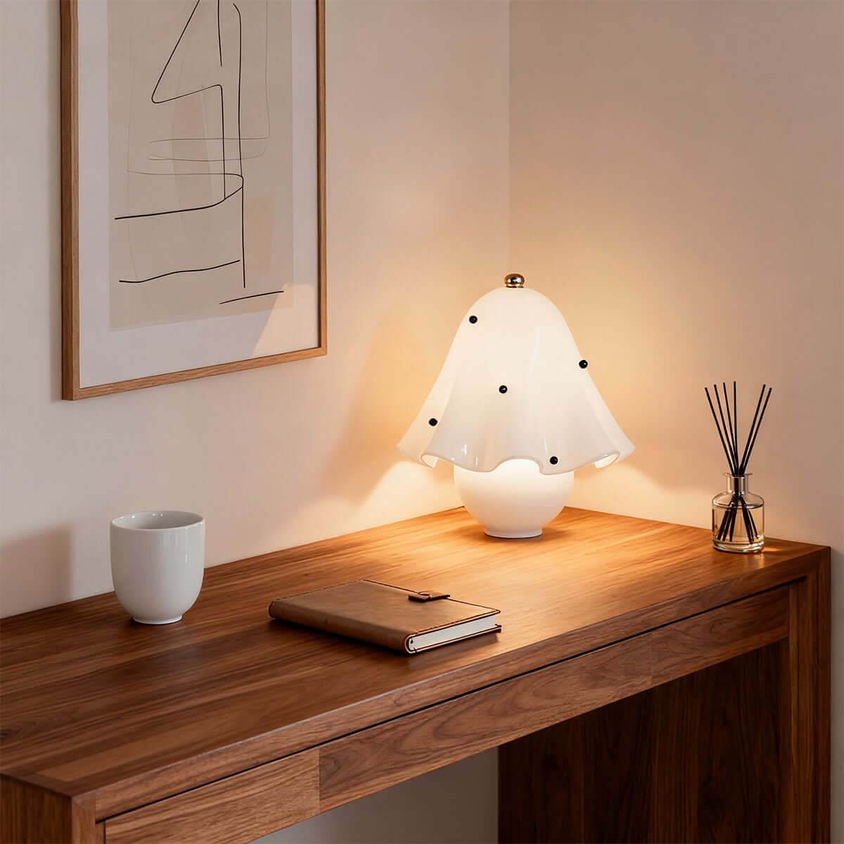 Etonar Table Lamp